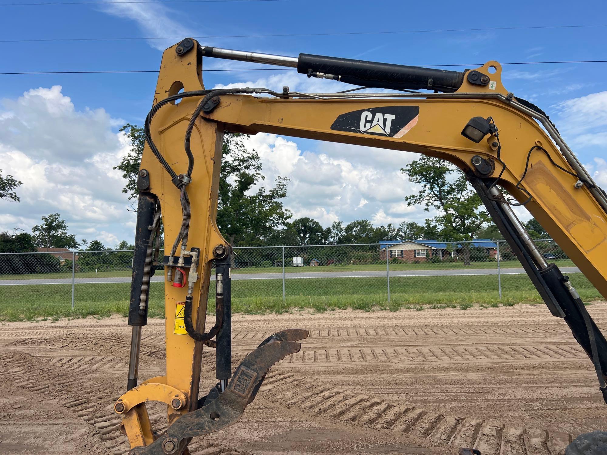 2015 Caterpillar 304E CR
