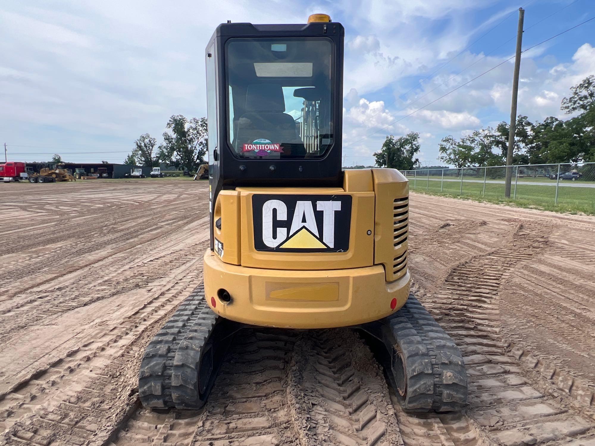 2015 Caterpillar 304E CR