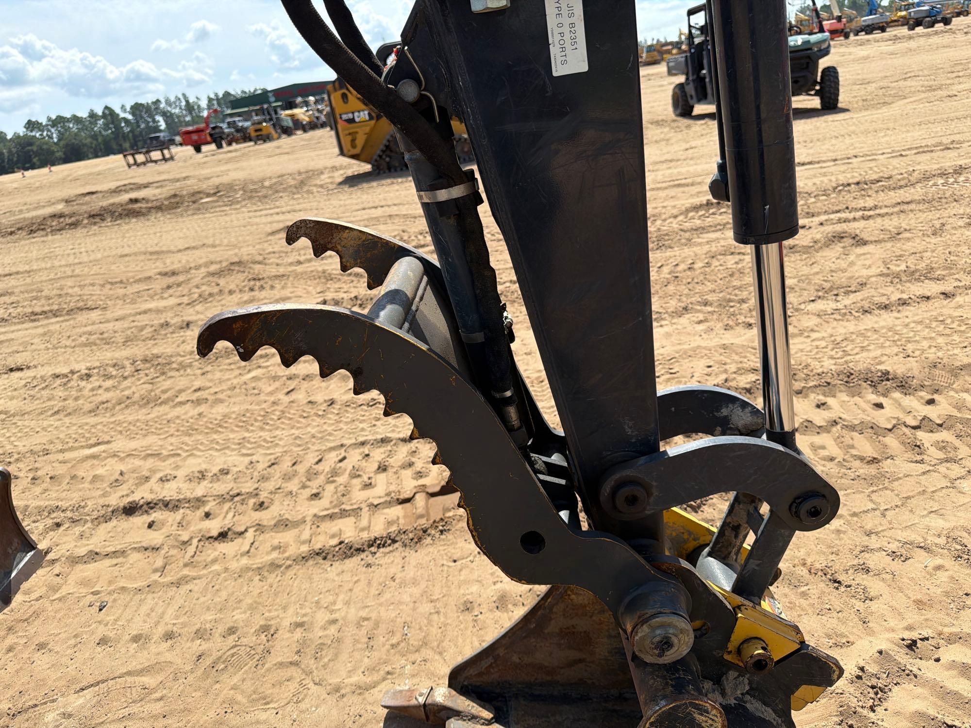 2023 John Deere 35G