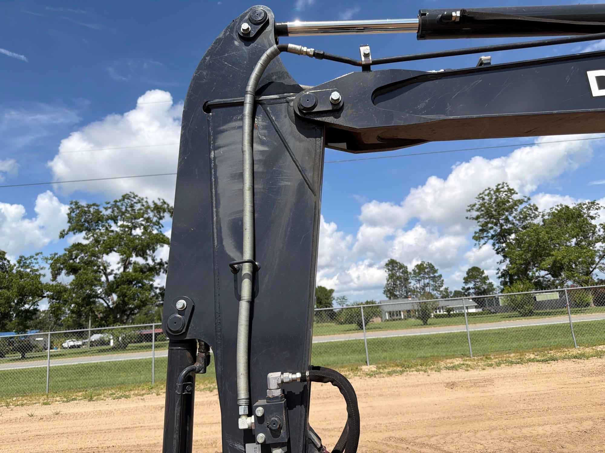 2023 John Deere 35G