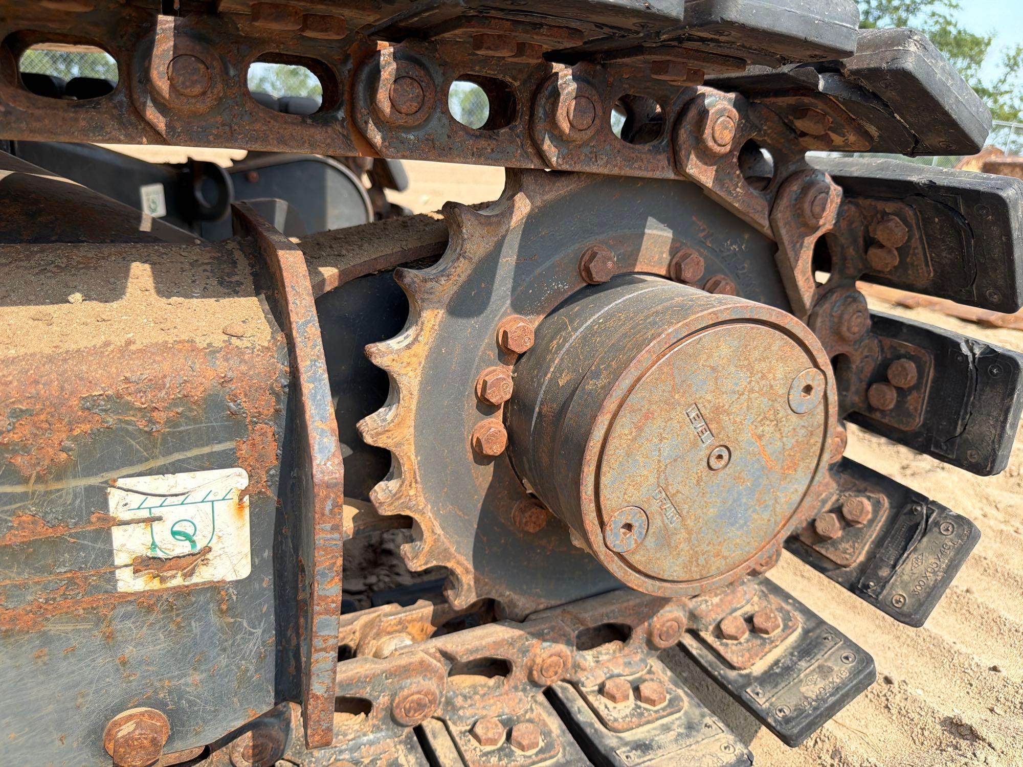 2020 Komatsu PC35MR