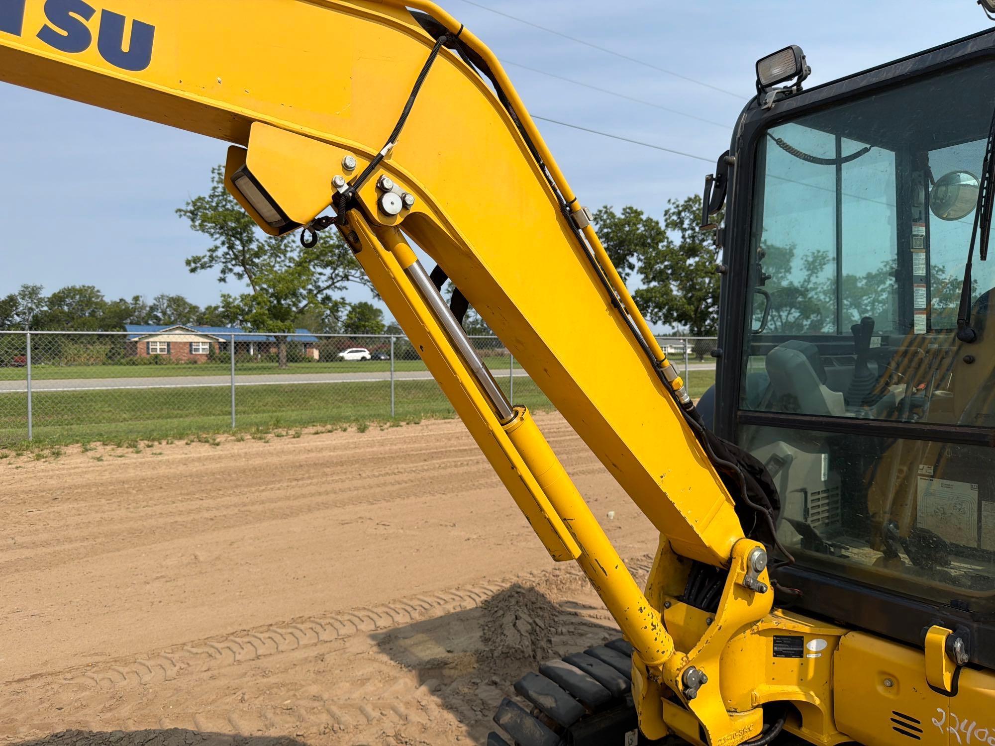 2020 Komatsu PC35MR