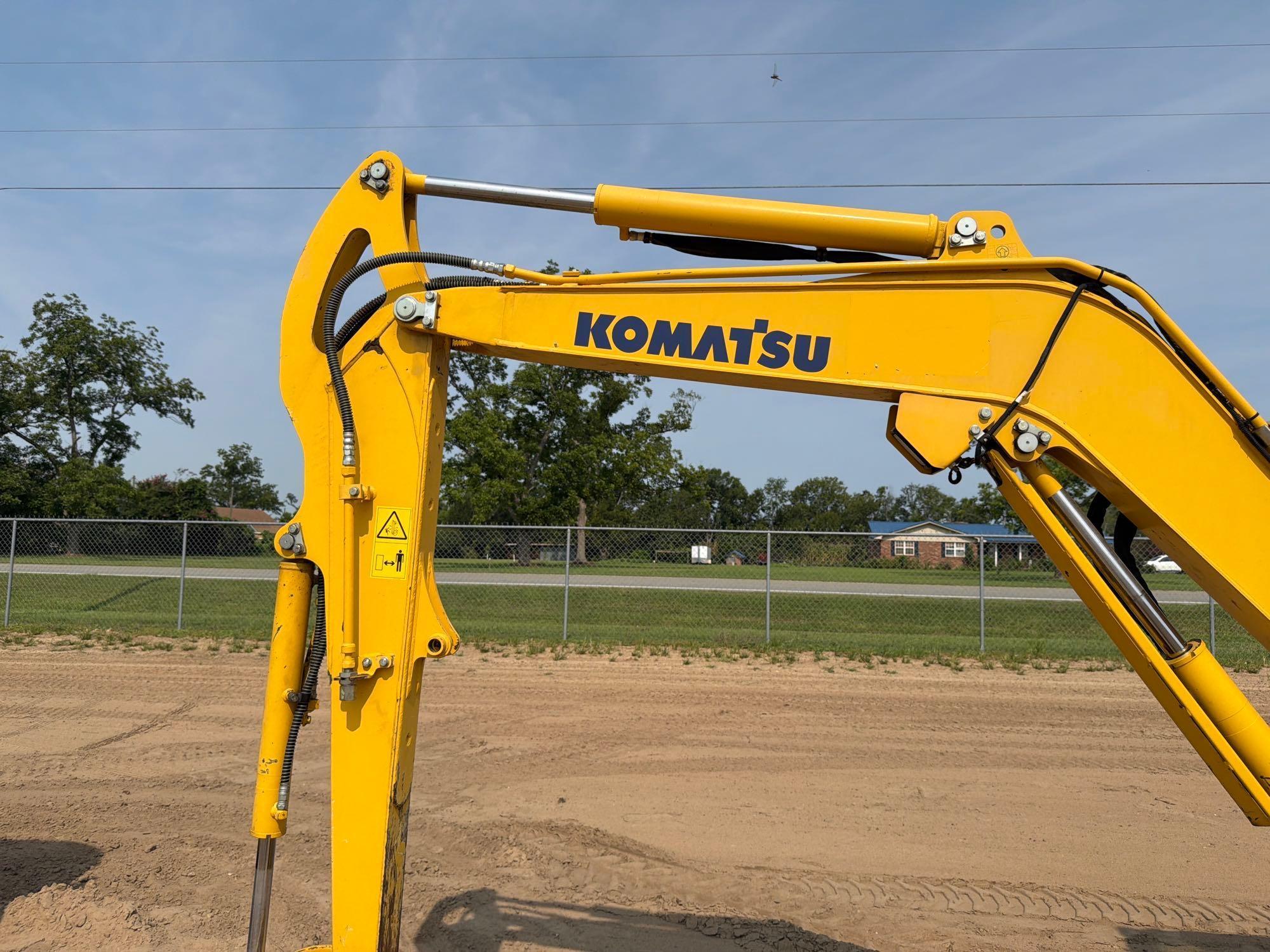 2020 Komatsu PC35MR