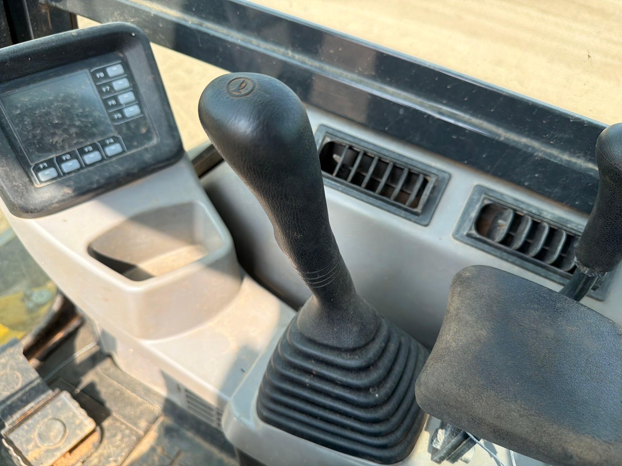 2020 Komatsu PC35MR