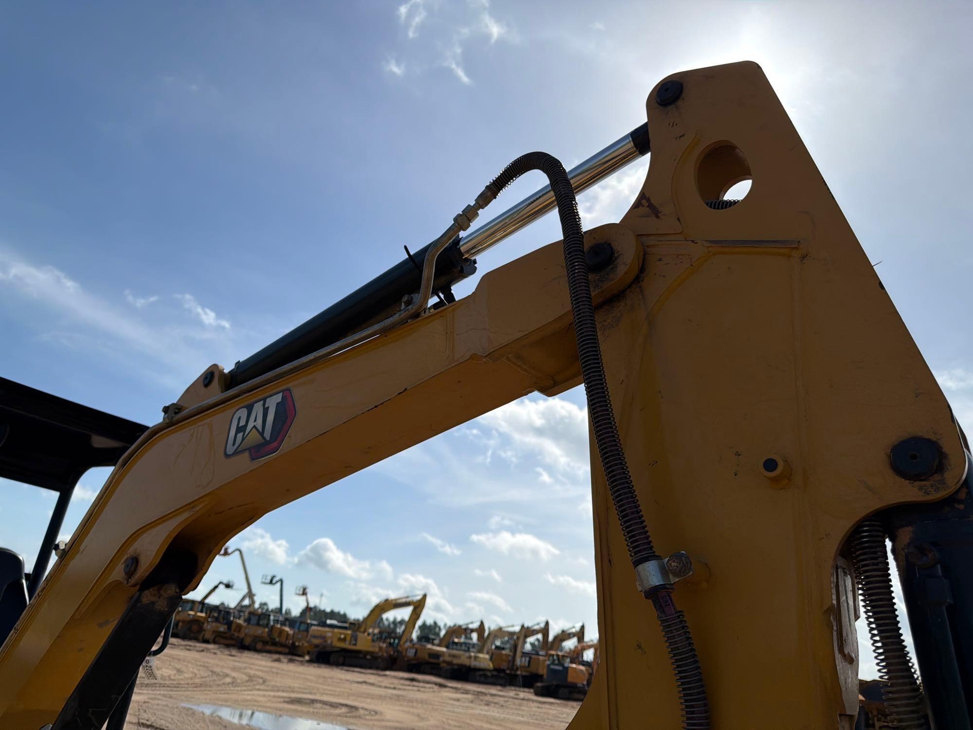 2022 Caterpillar 303.5E2CR