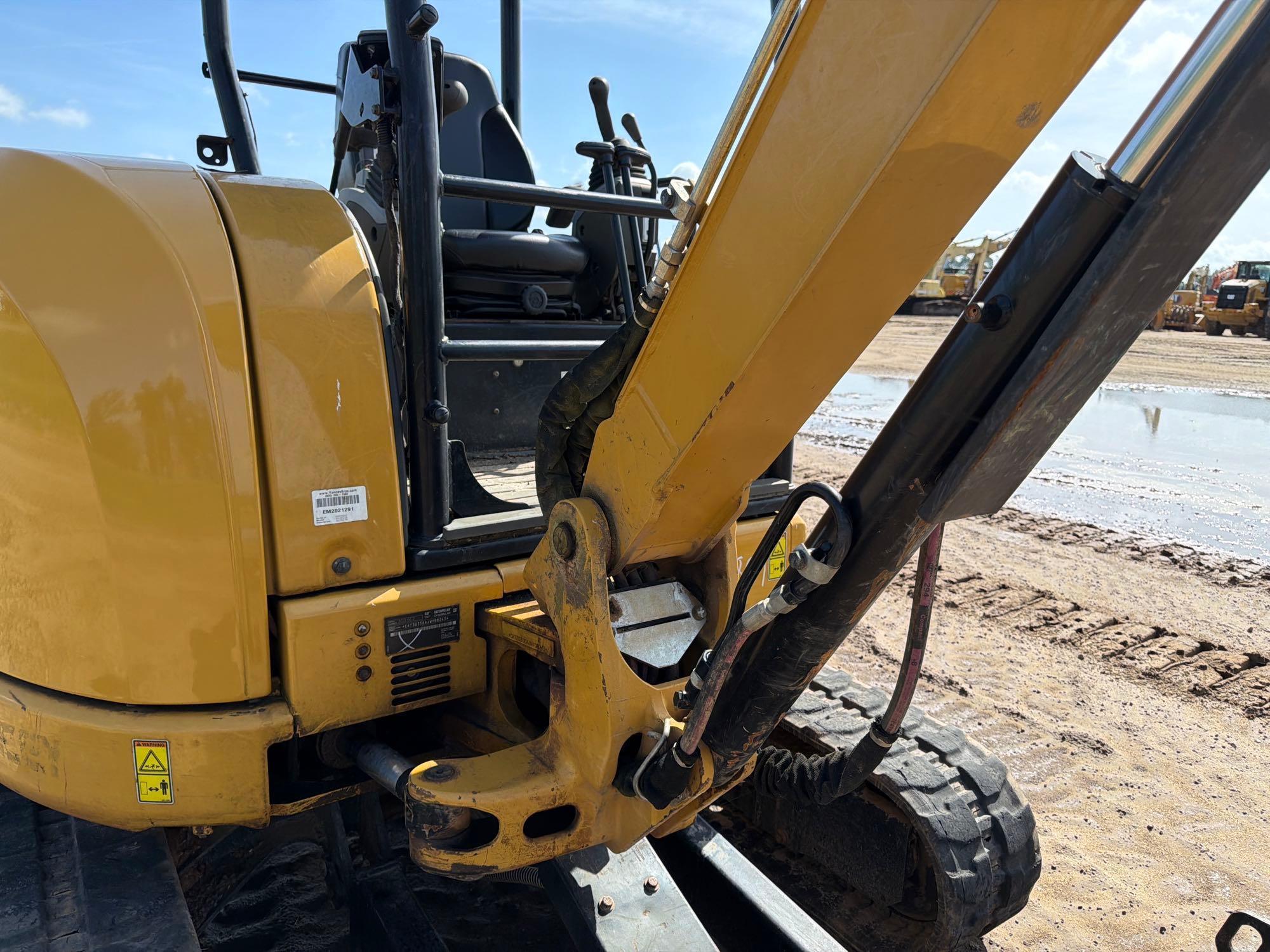 2022 Caterpillar 303.5E2CR
