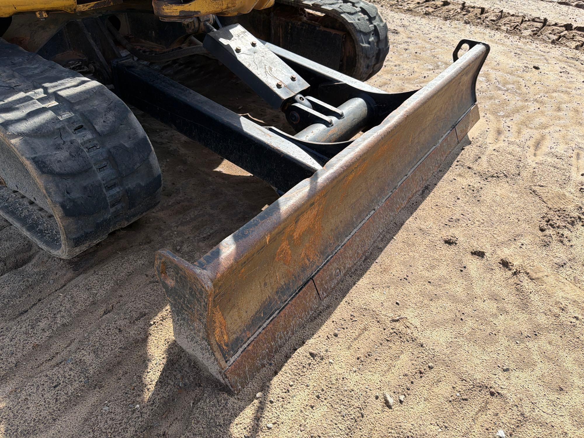 2022 Caterpillar 303.5E2CR