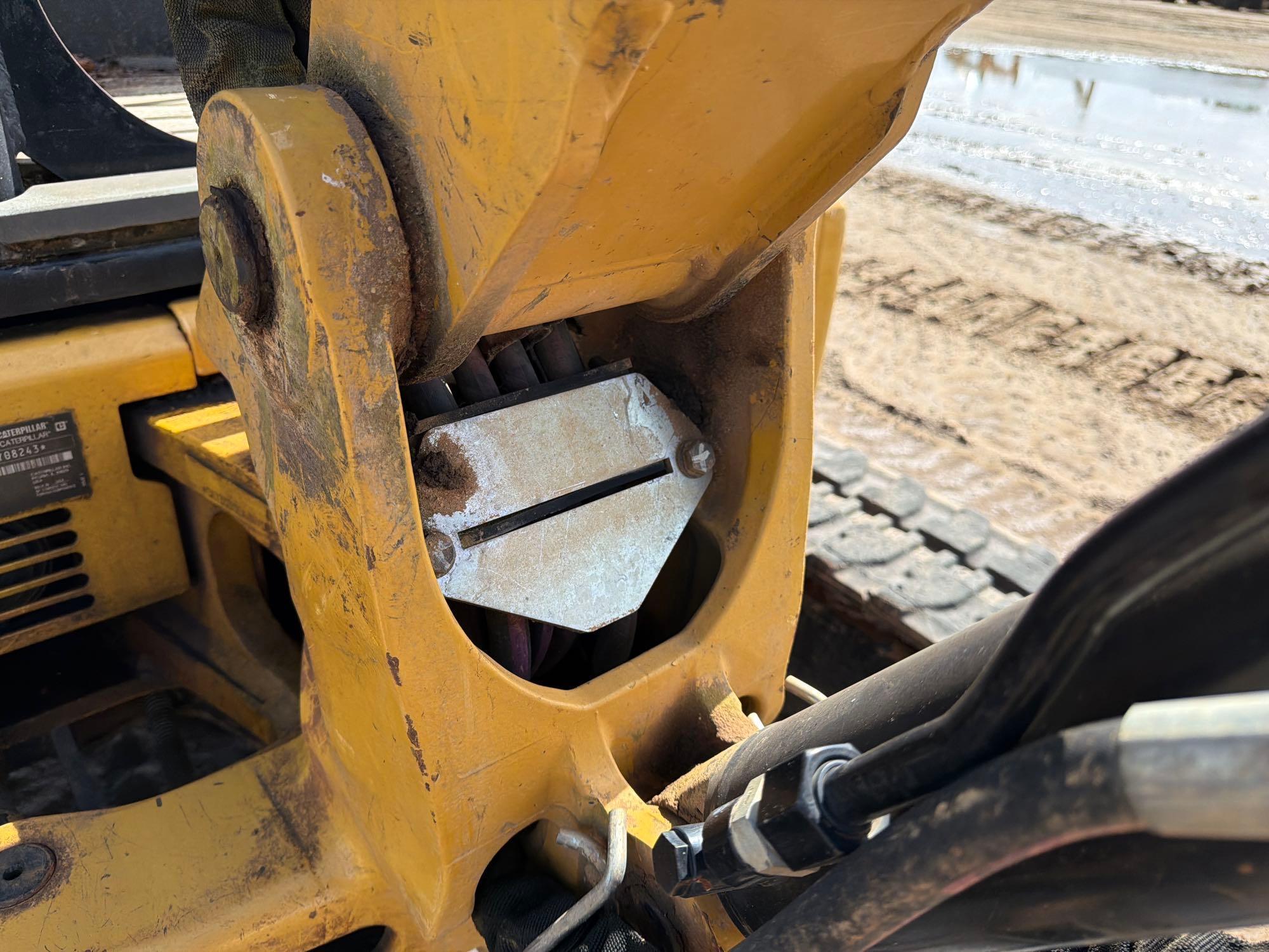 2022 Caterpillar 303.5E2CR