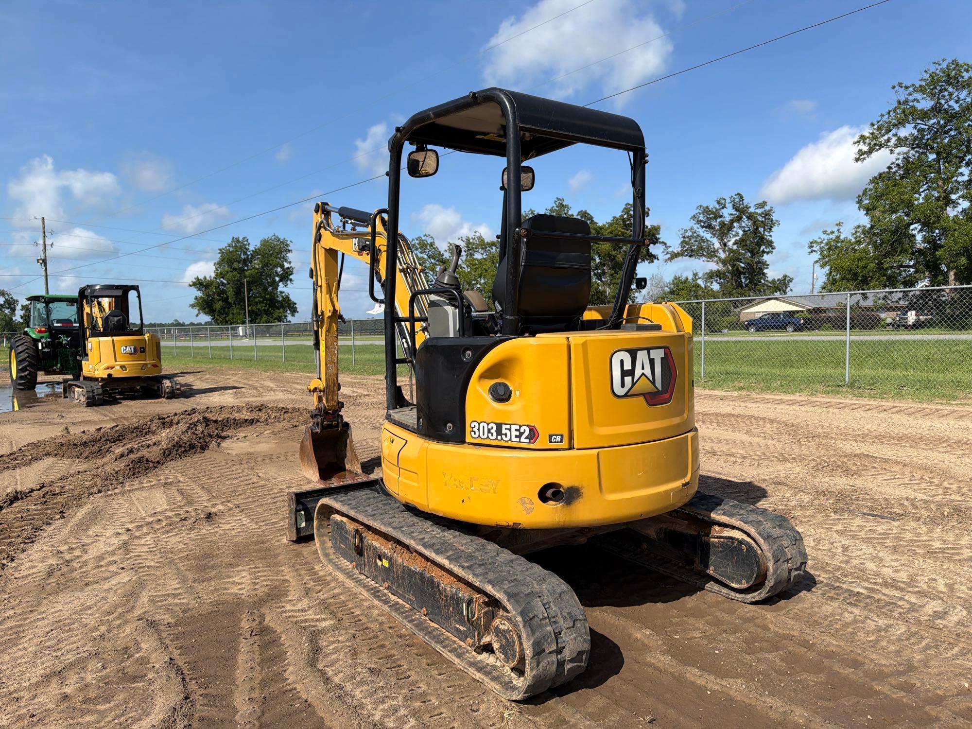2022 Caterpillar 303.5E2CR