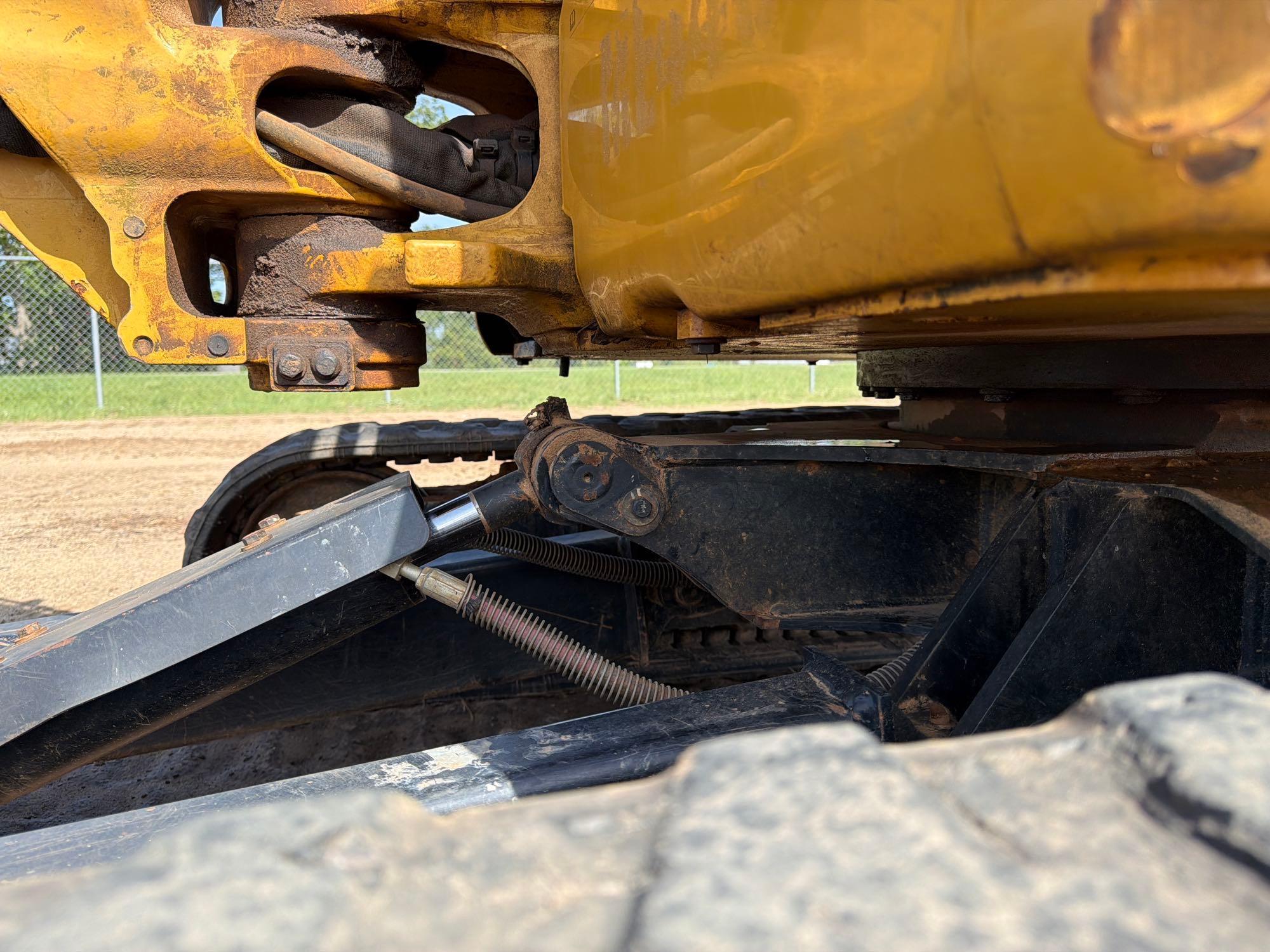 2022 Caterpillar 303.5E2CR