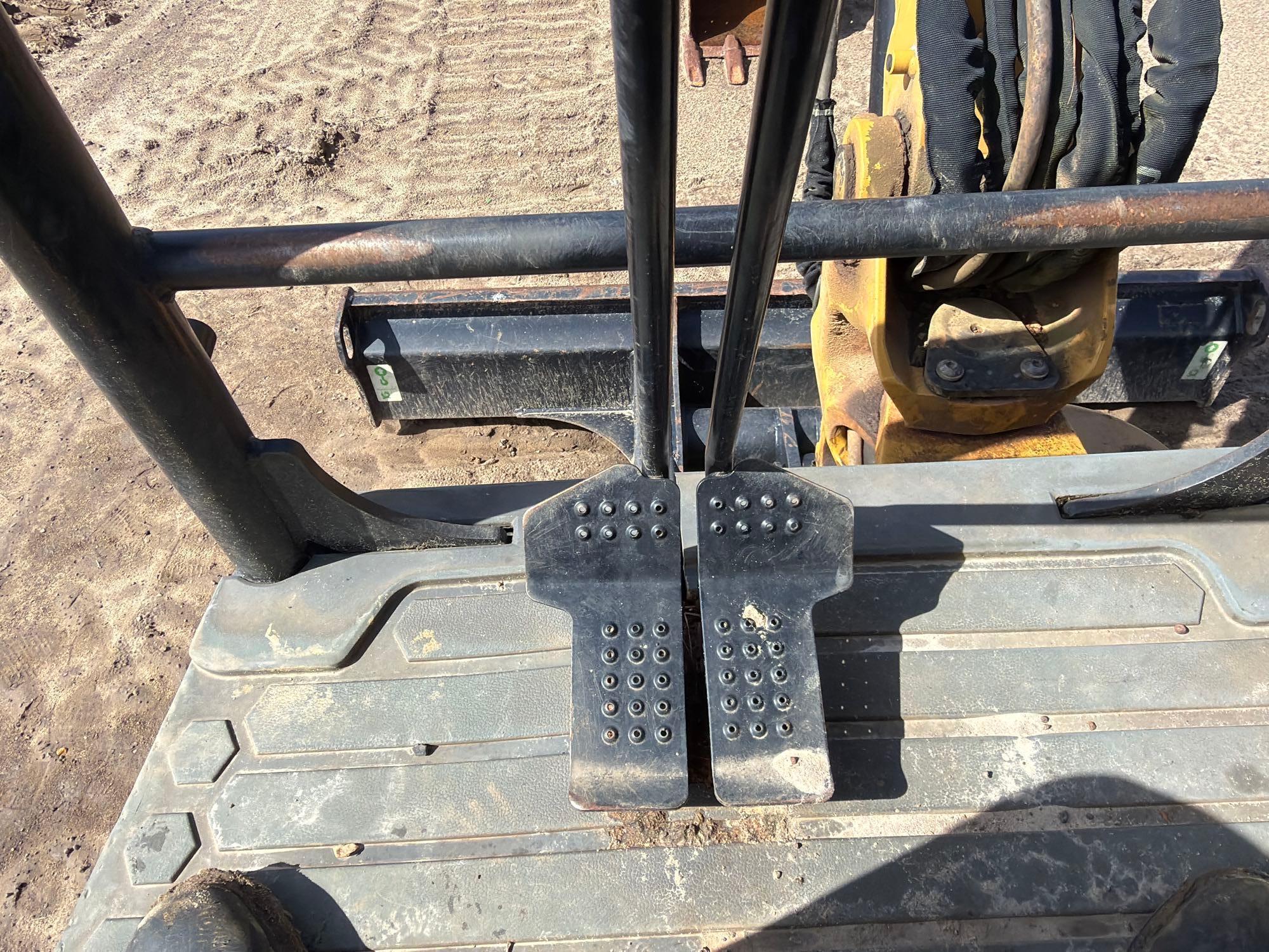 2022 Caterpillar 303.5E2CR