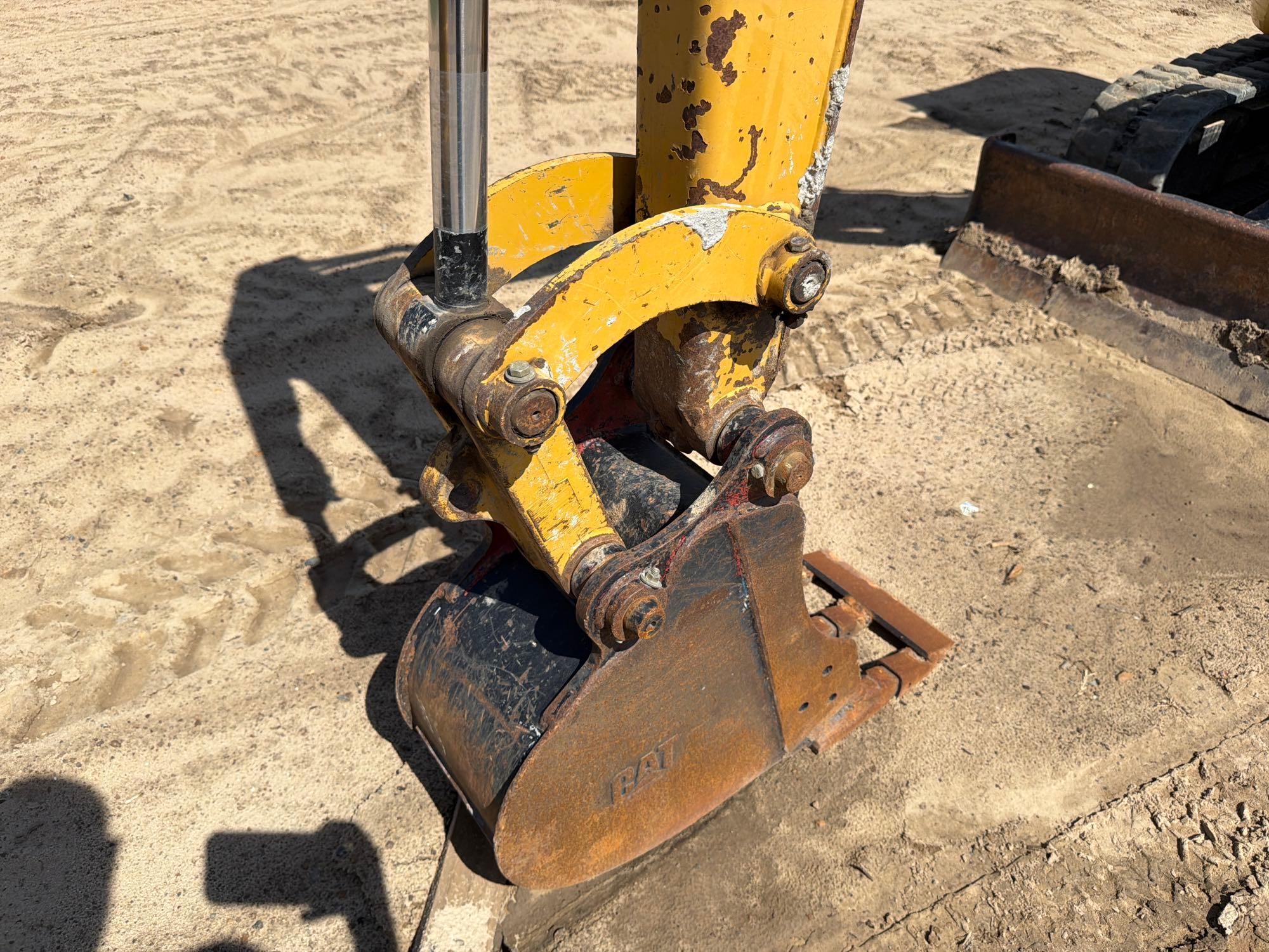 2019 Caterpillar 303.5E2CR