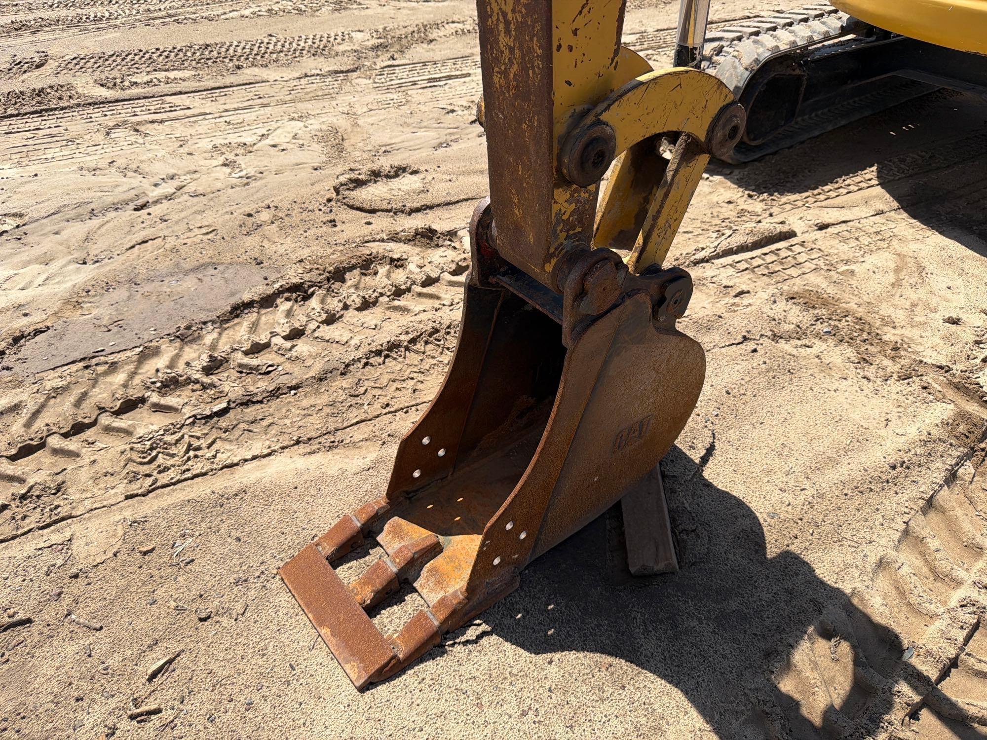 2019 Caterpillar 303.5E2CR