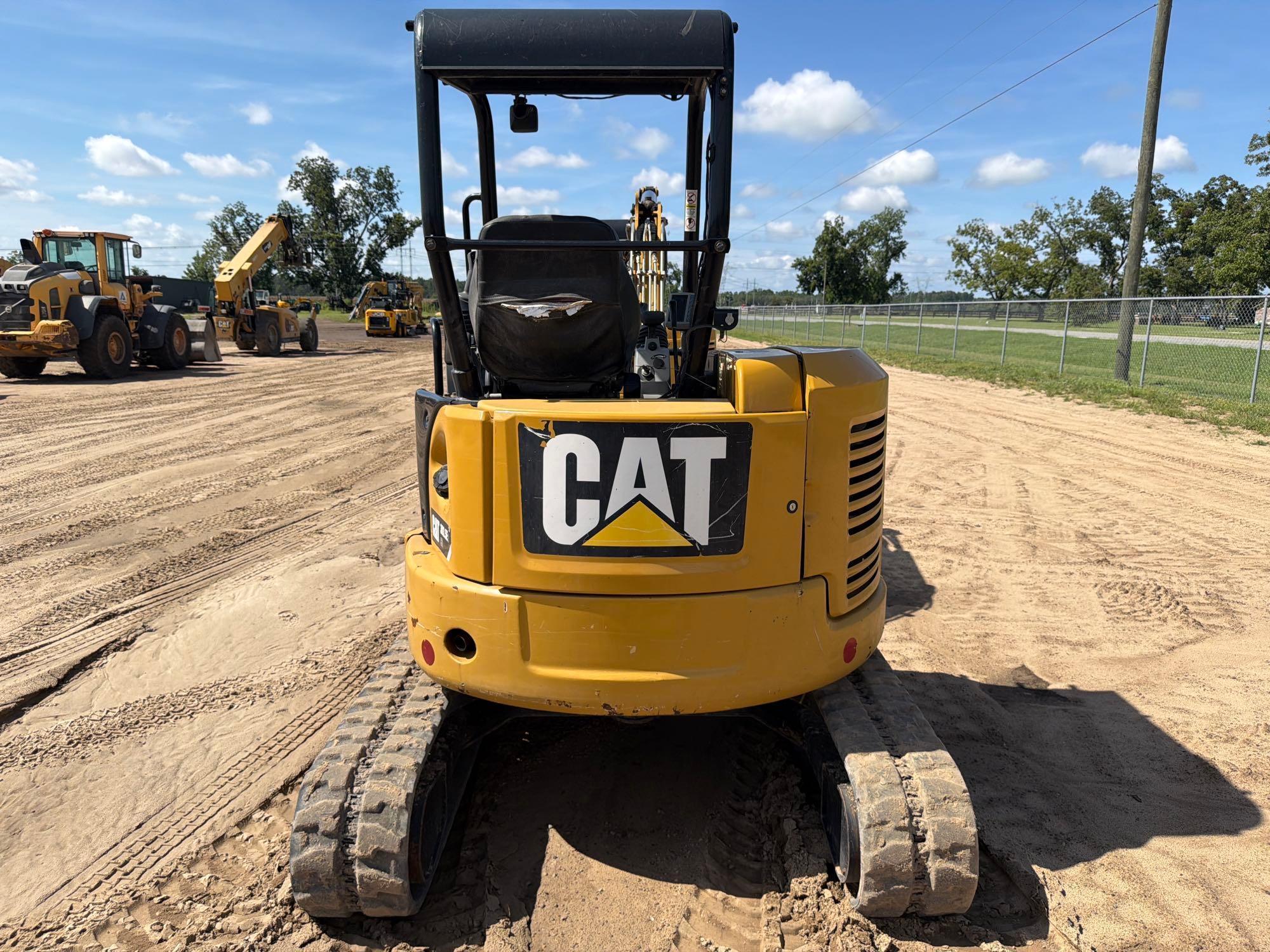 2019 Caterpillar 303.5E2CR