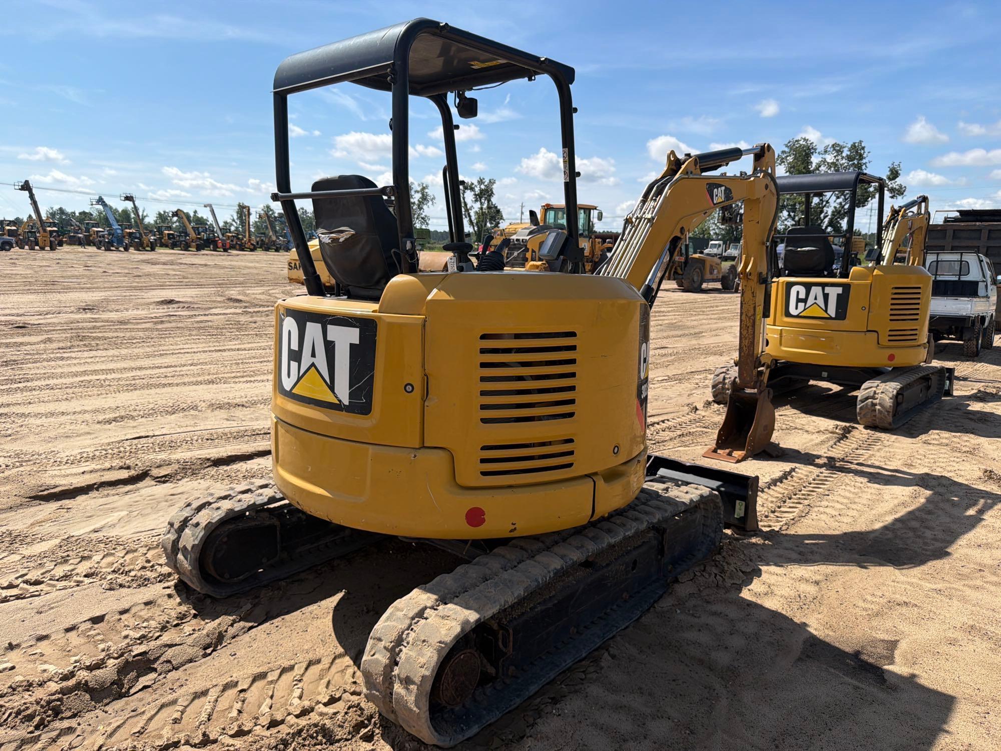 2019 Caterpillar 303.5E2CR