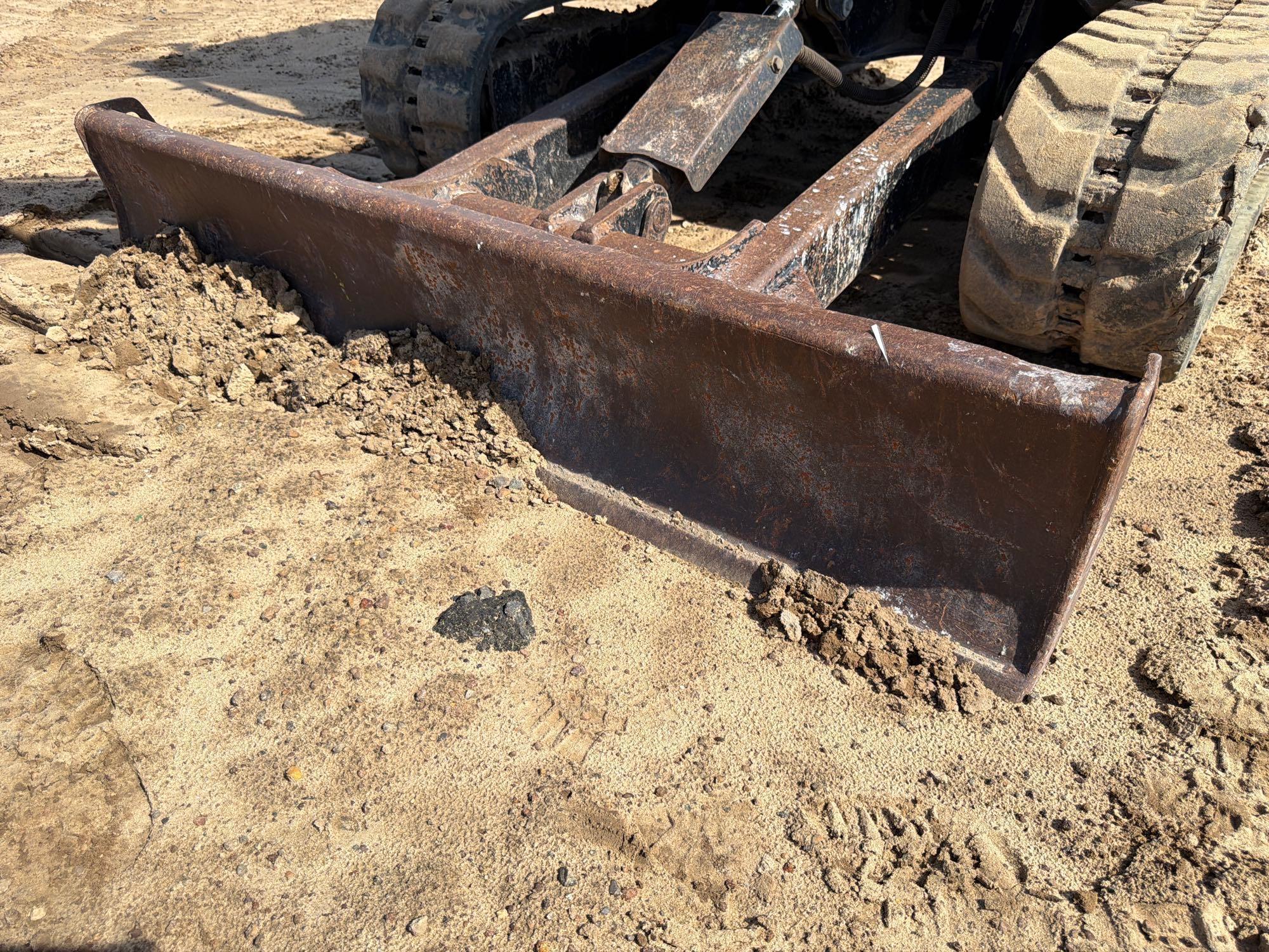2015 Caterpillar 303