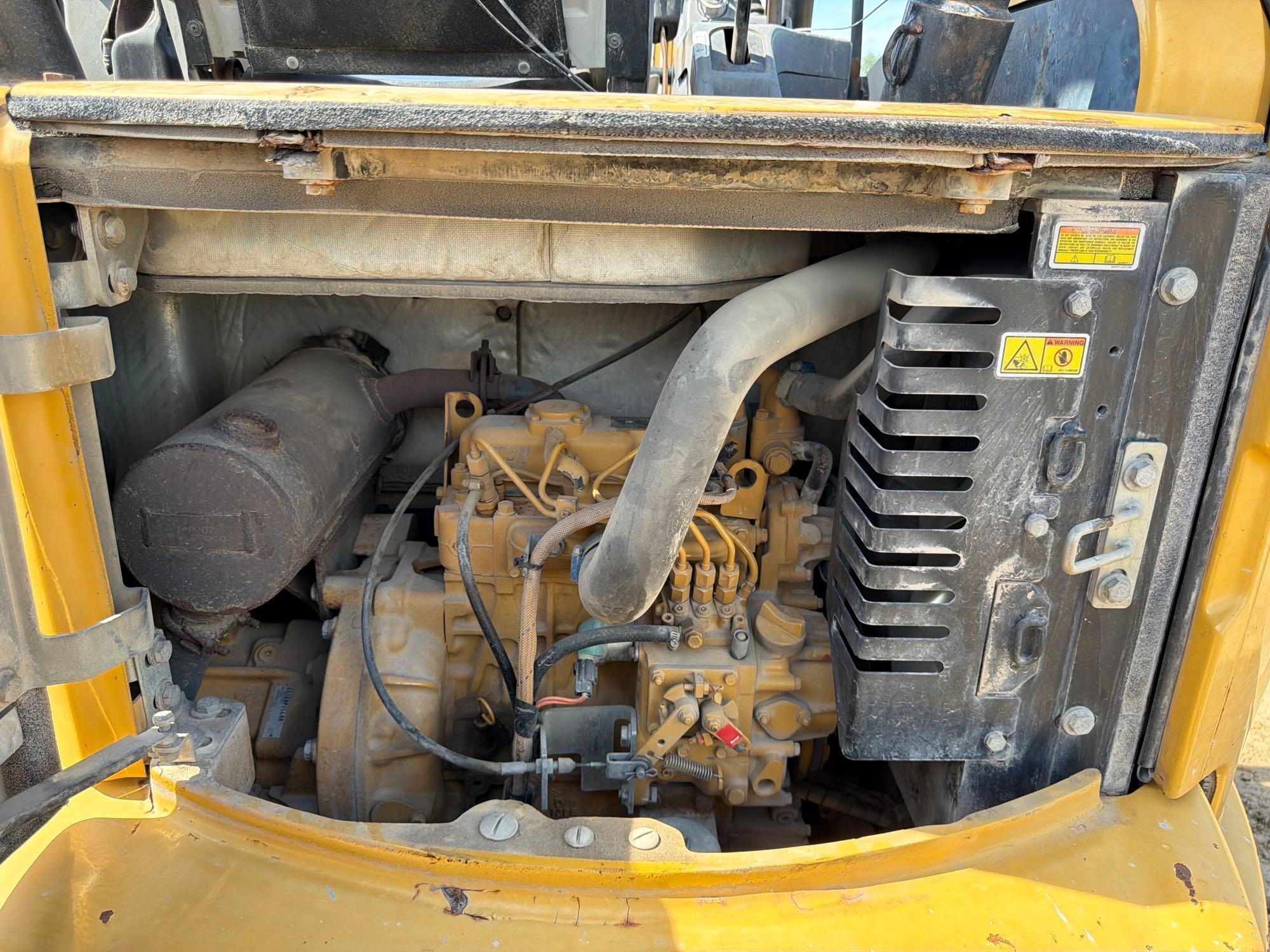 2015 Caterpillar 303