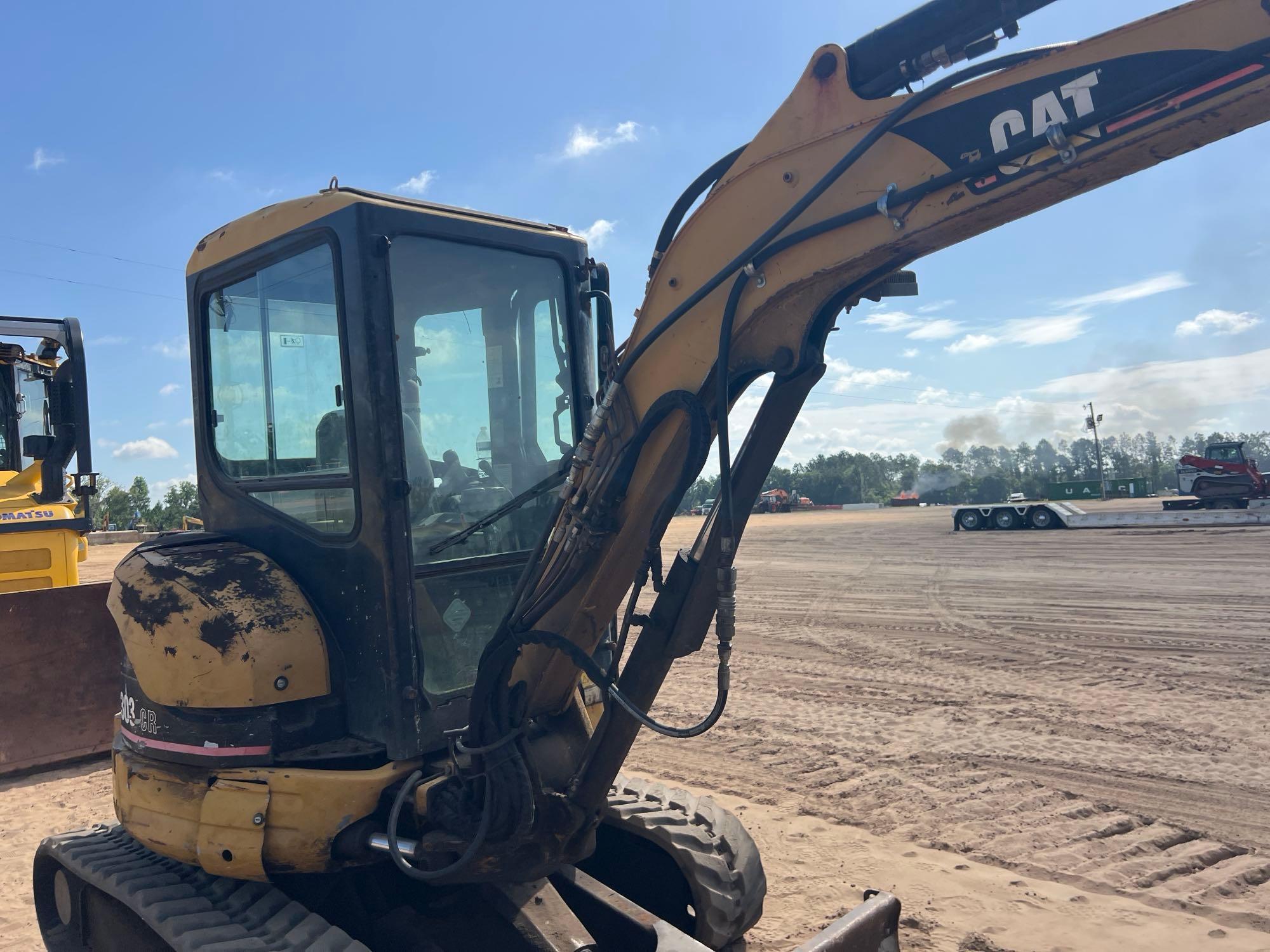 2004 Caterpillar 303