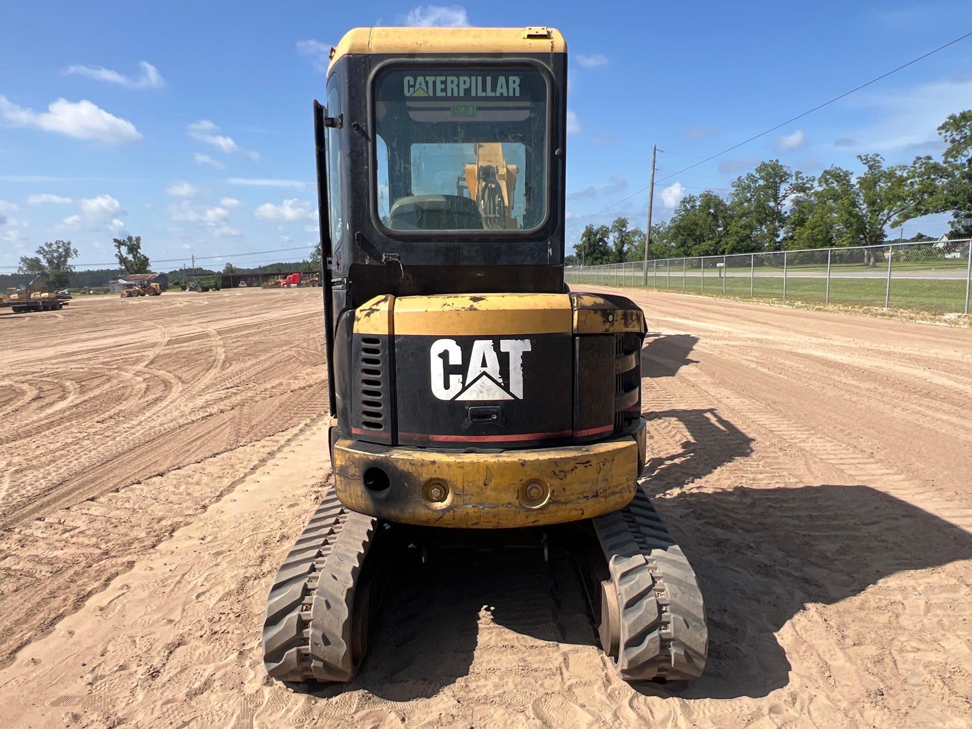2004 Caterpillar 303