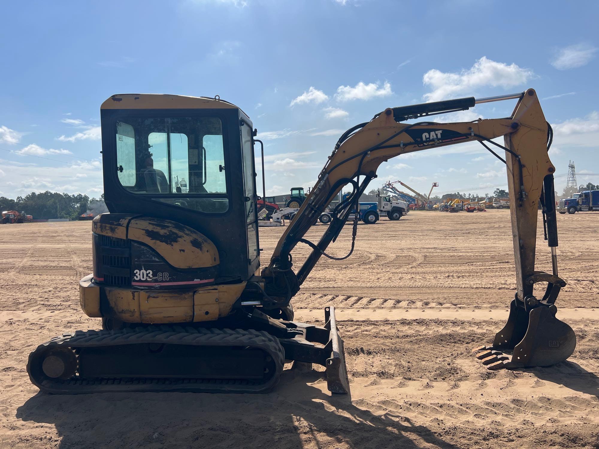 2004 Caterpillar 303