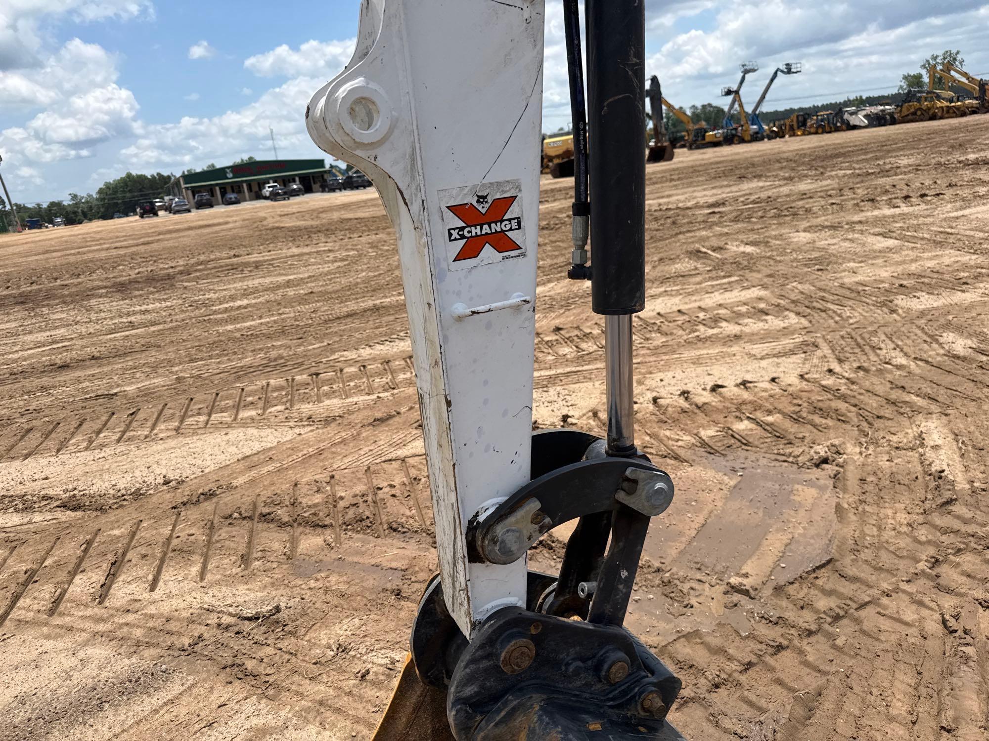 2020 Bobcat E32