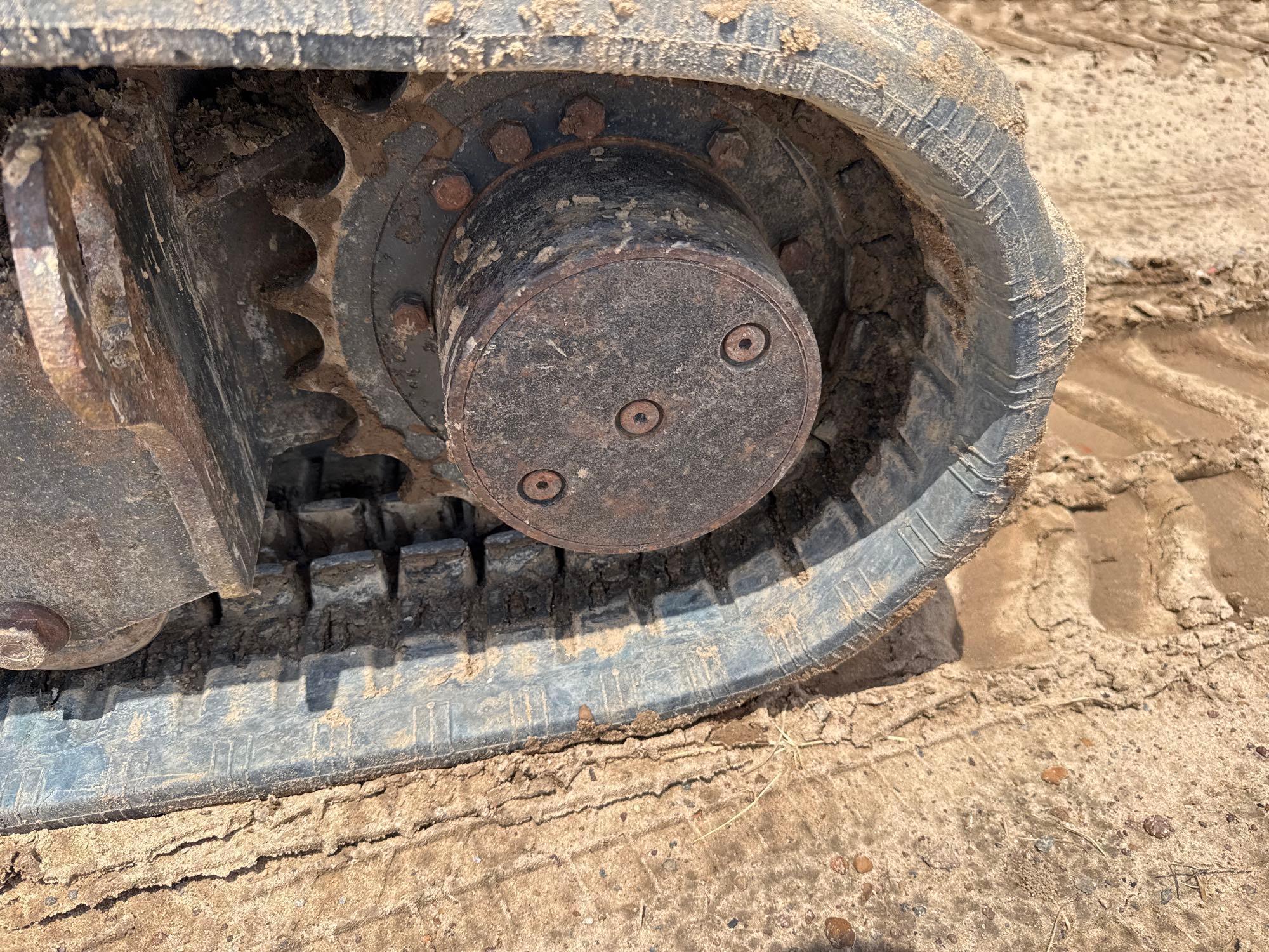 2020 Bobcat E32