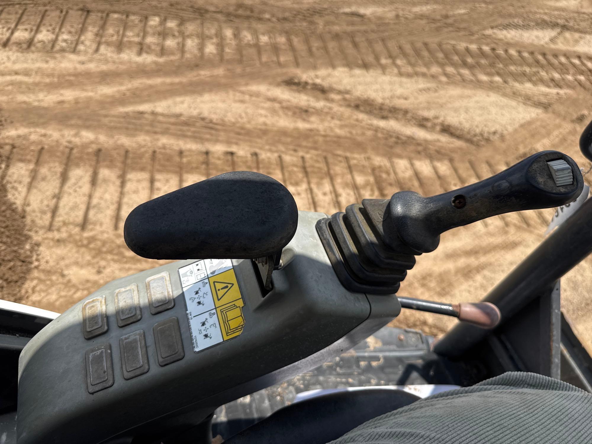 2020 Bobcat E32