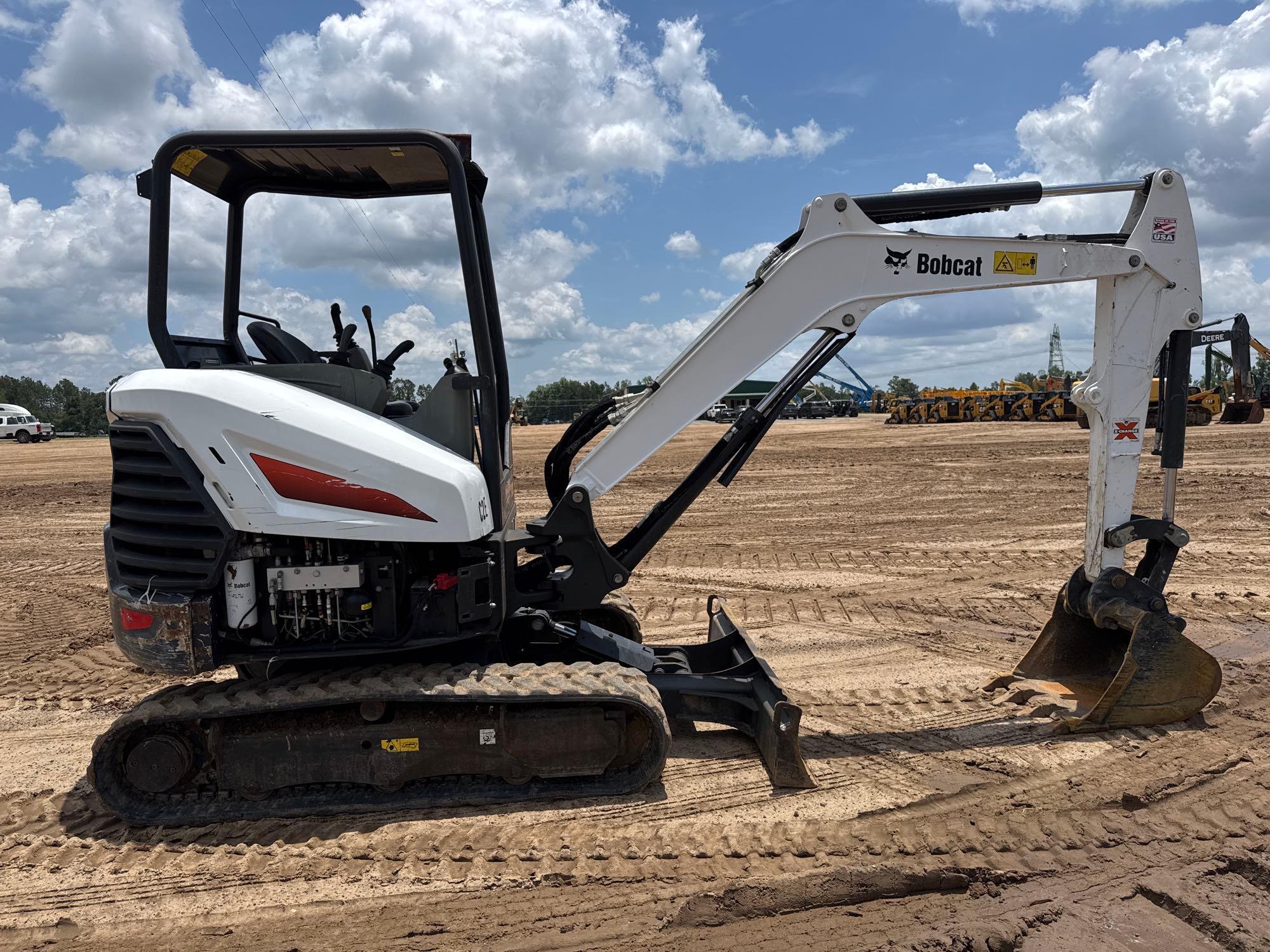 2020 Bobcat E32