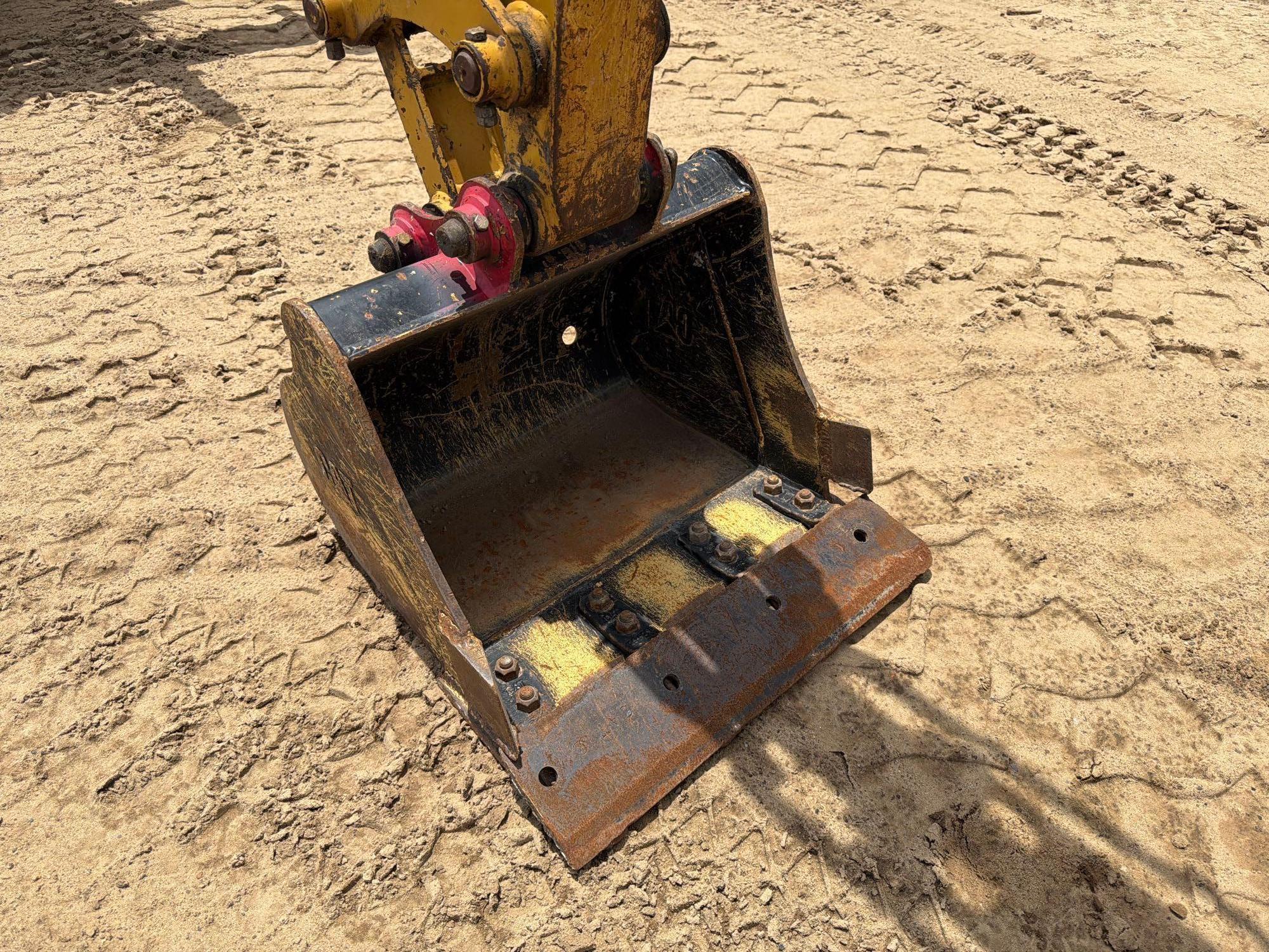 2022 Caterpillar 302.7DCR