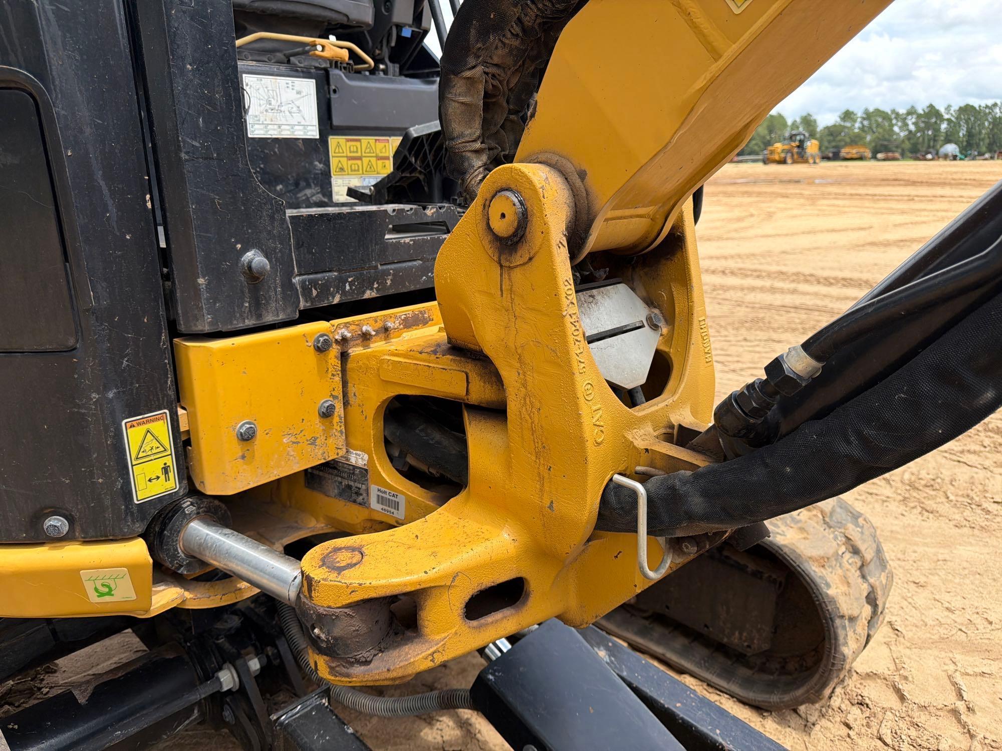 2022 Caterpillar 302.7DCR