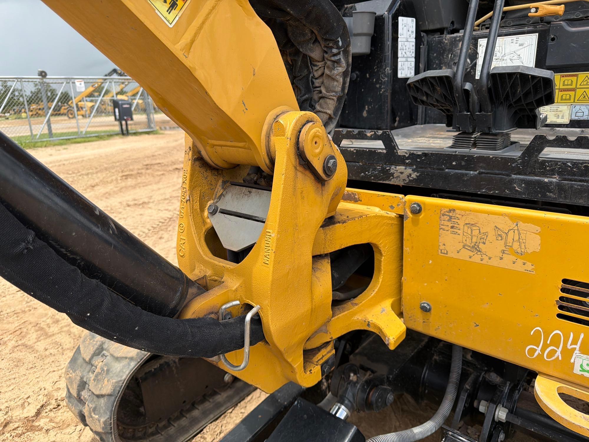 2022 Caterpillar 302.7DCR