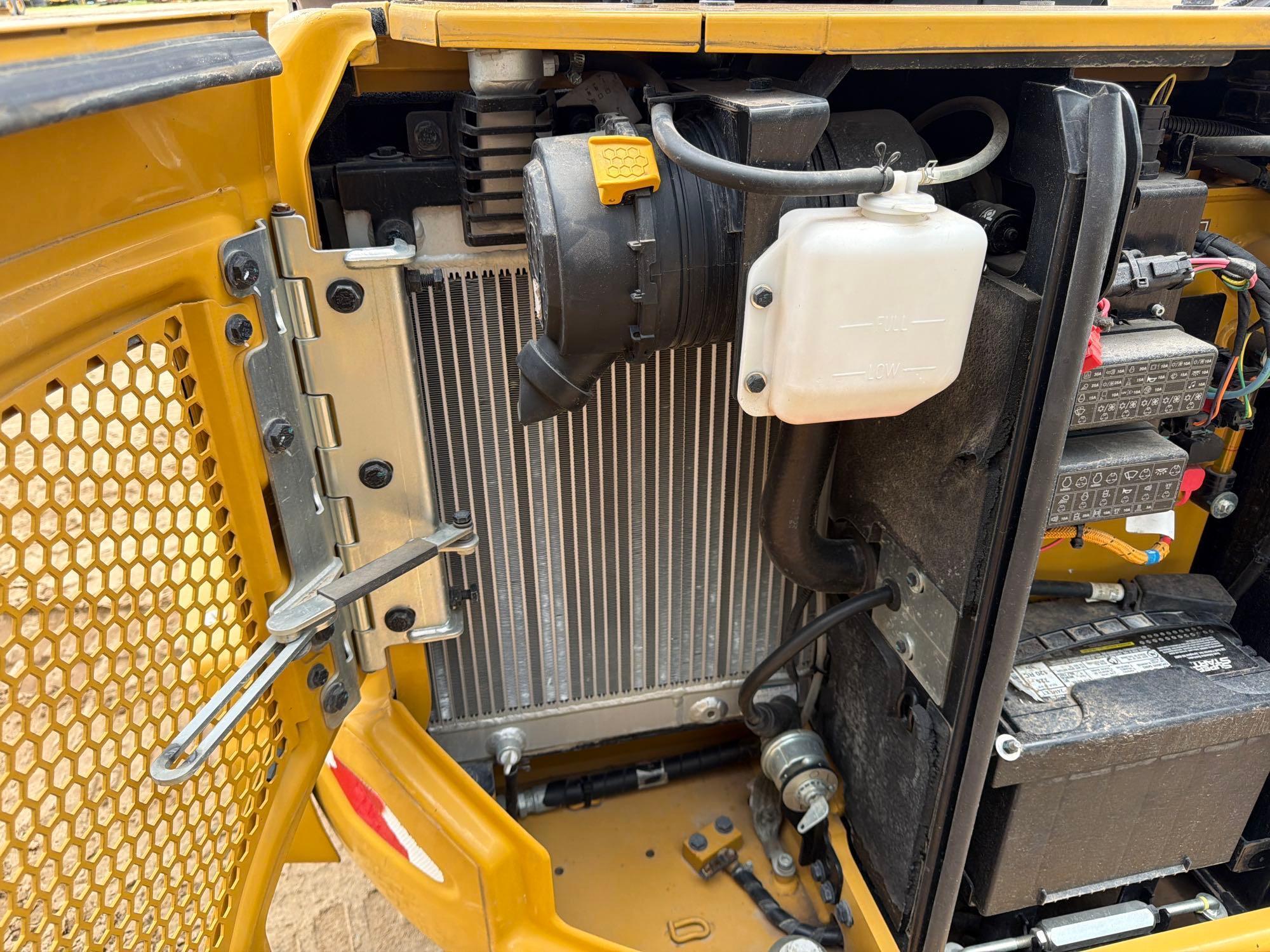 2022 Caterpillar 302.7DCR