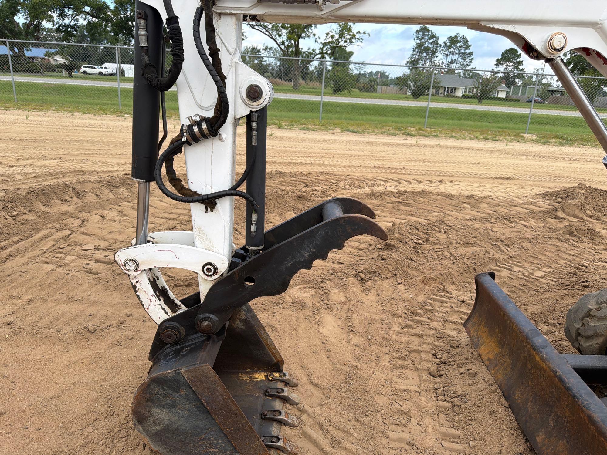 1998 Bobcat 325