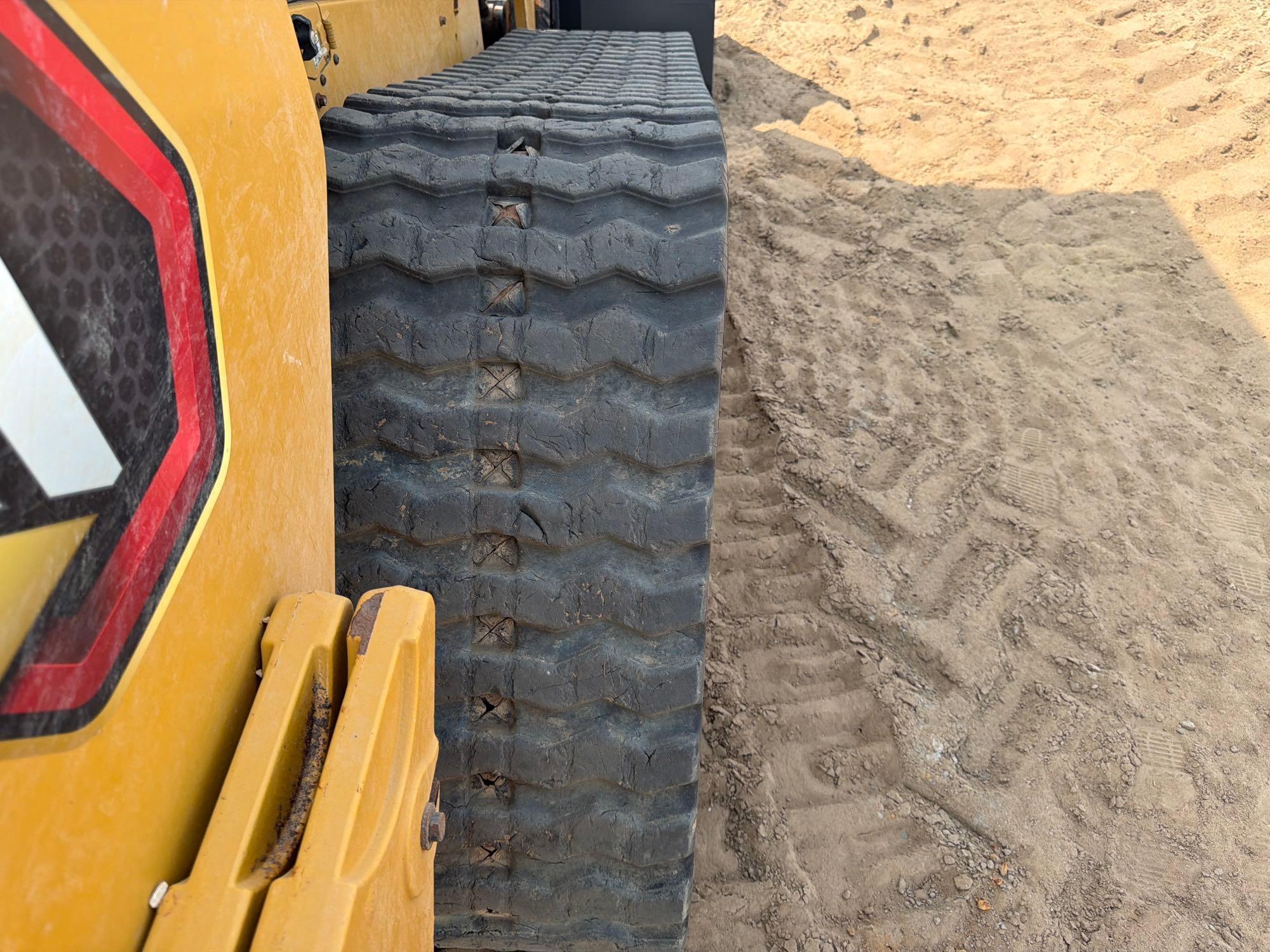 2023 Caterpillar 299D