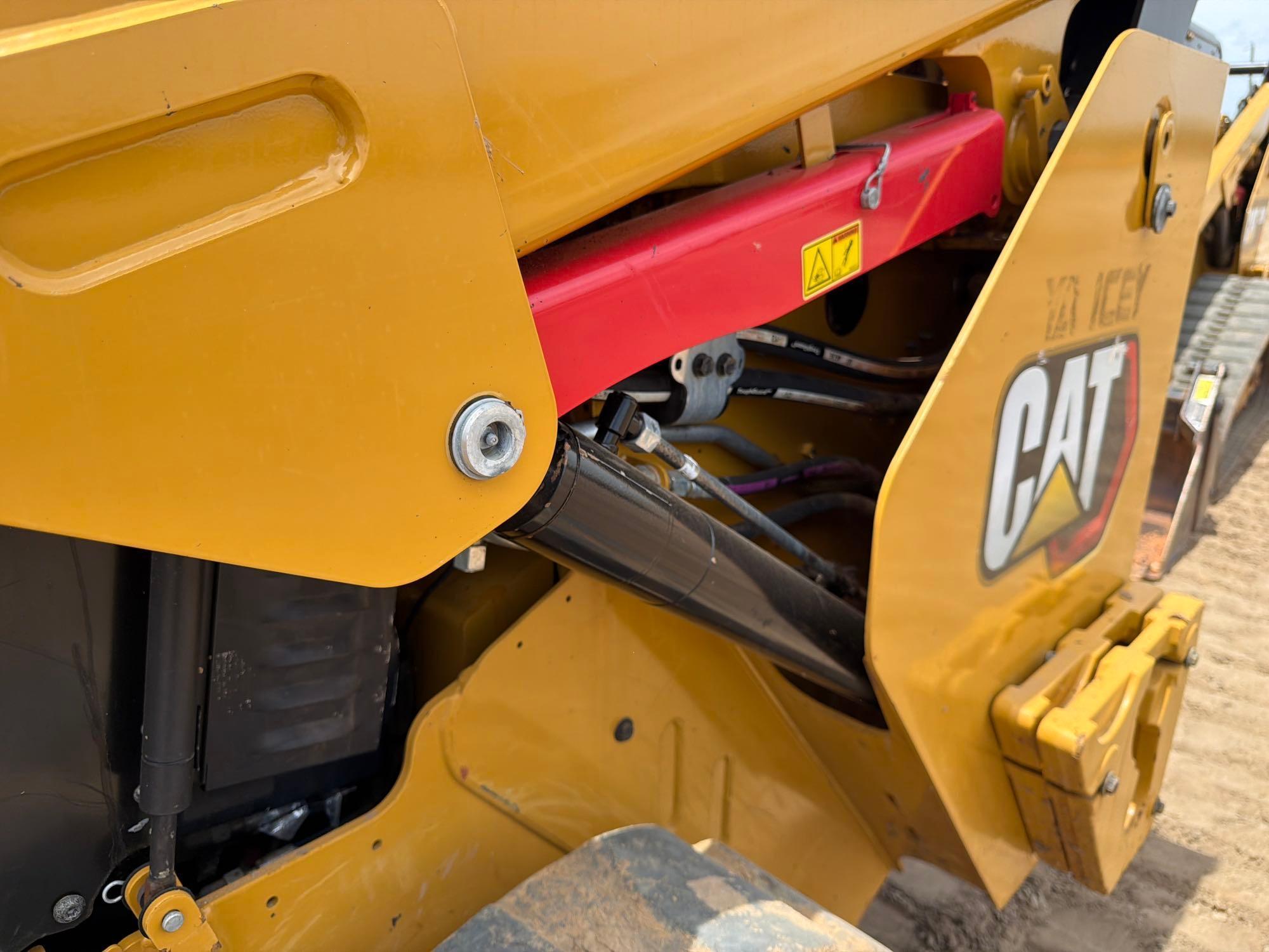 2022 Caterpillar 299D