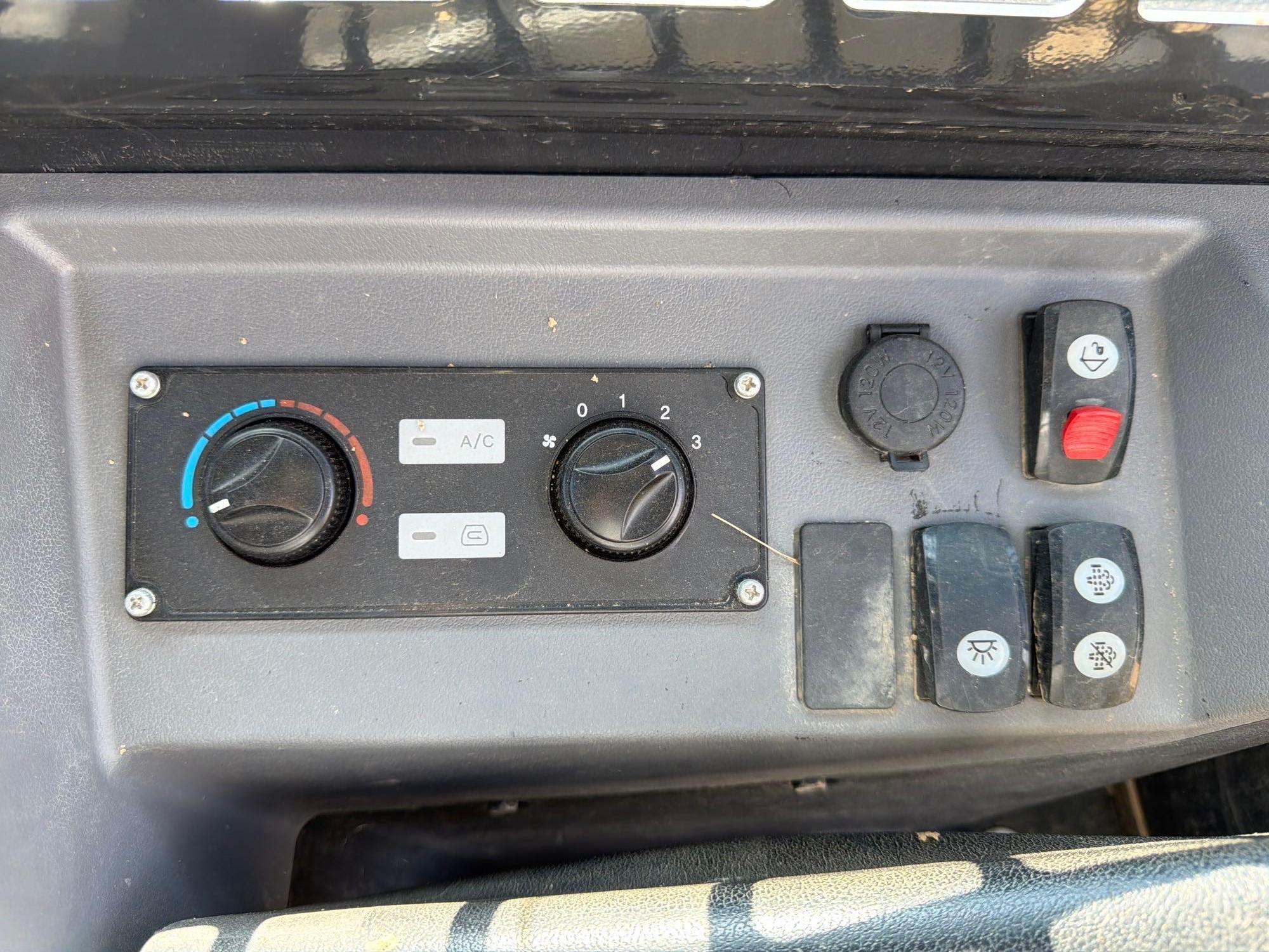 2023 Hyundai HT100