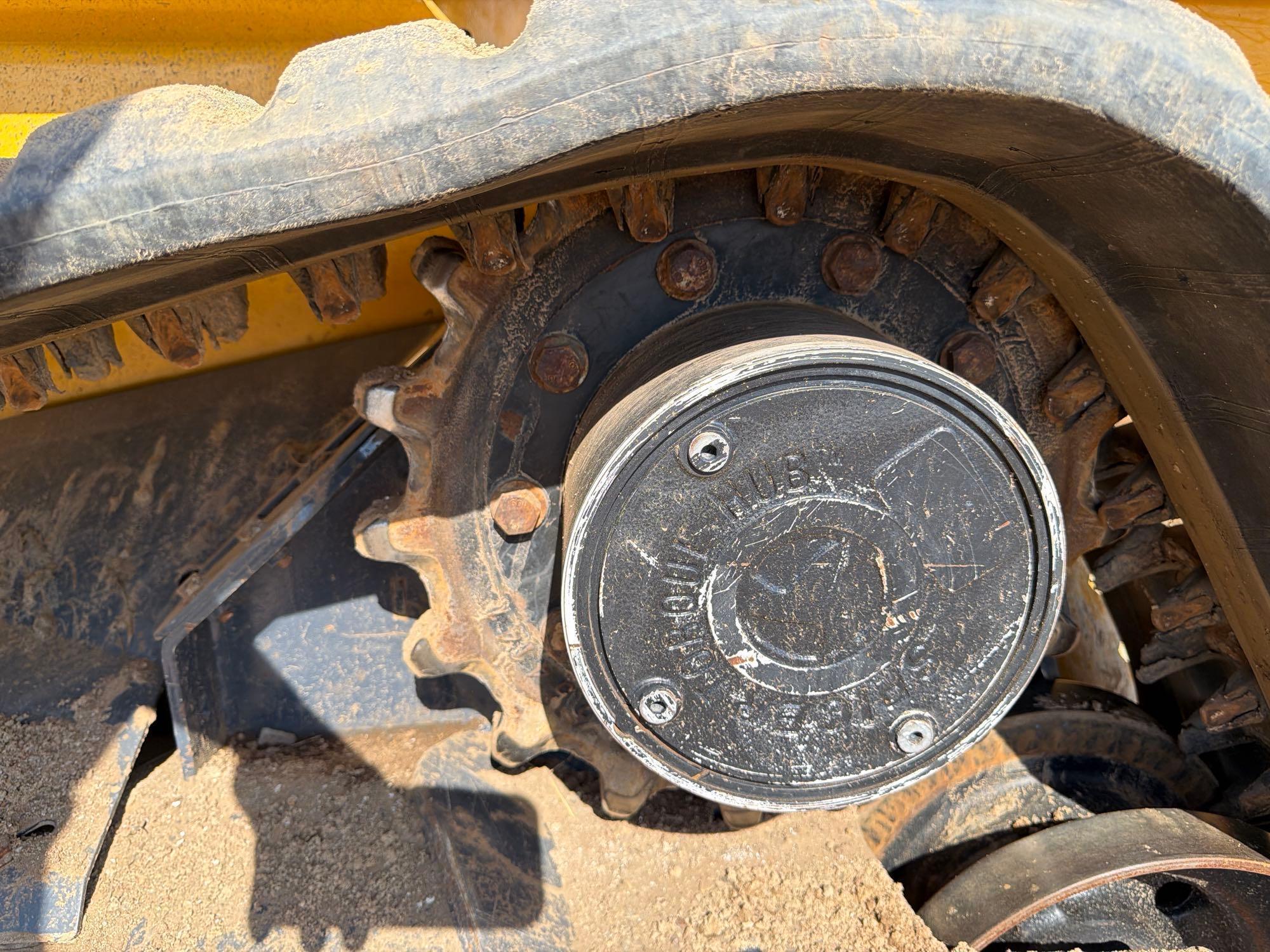 2022 John Deere 333