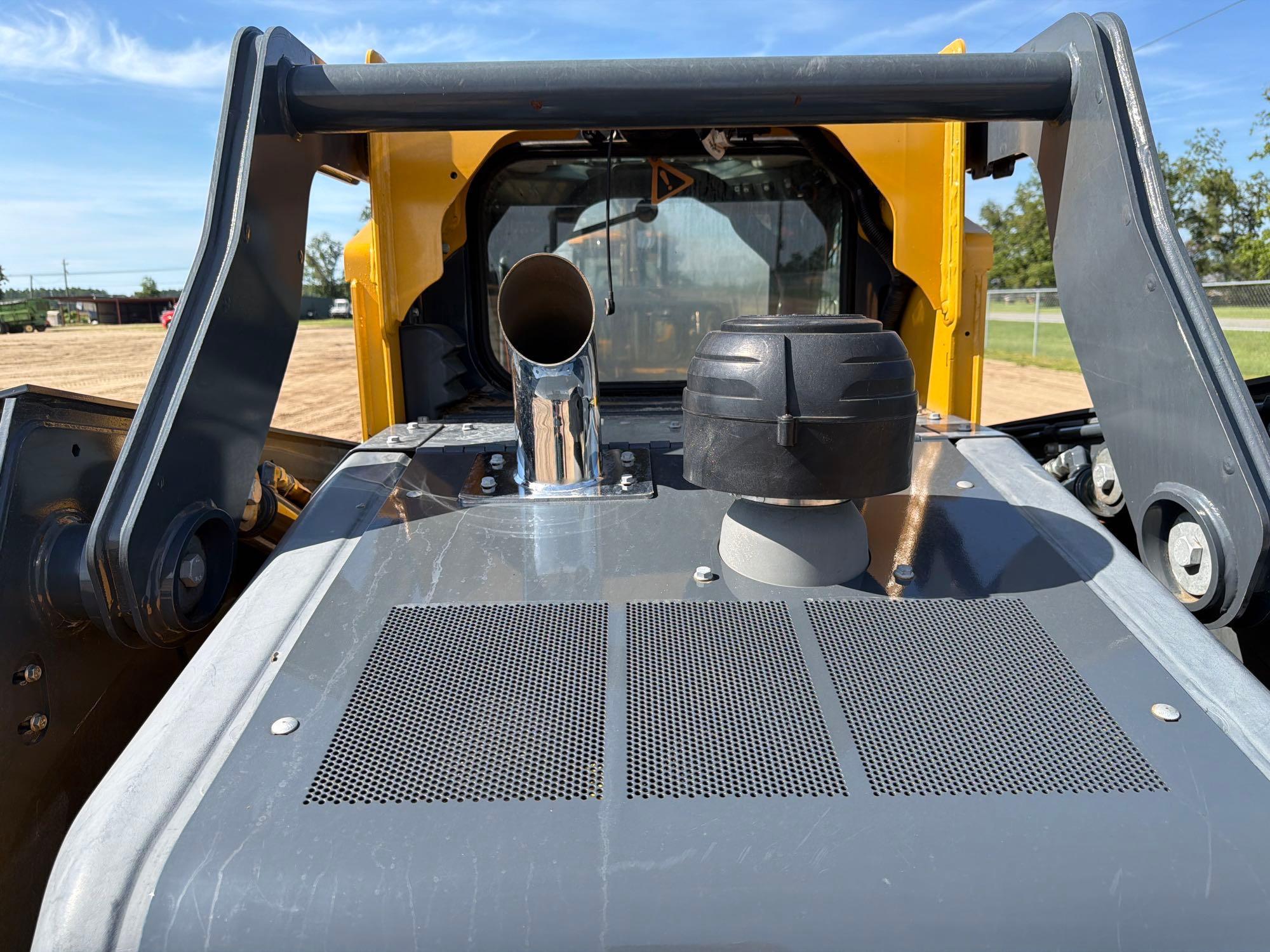 2022 John Deere 333