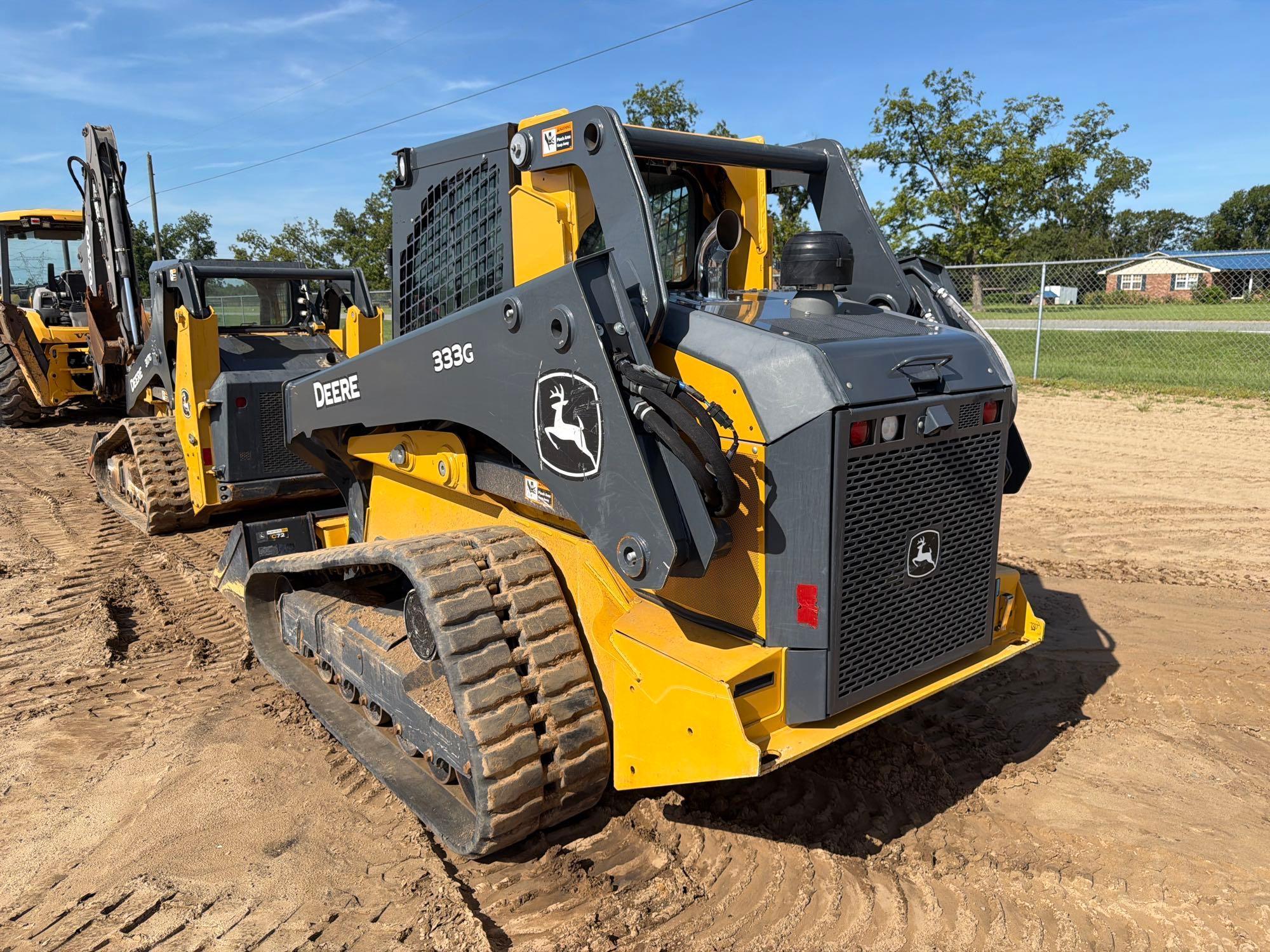 2022 John Deere 333