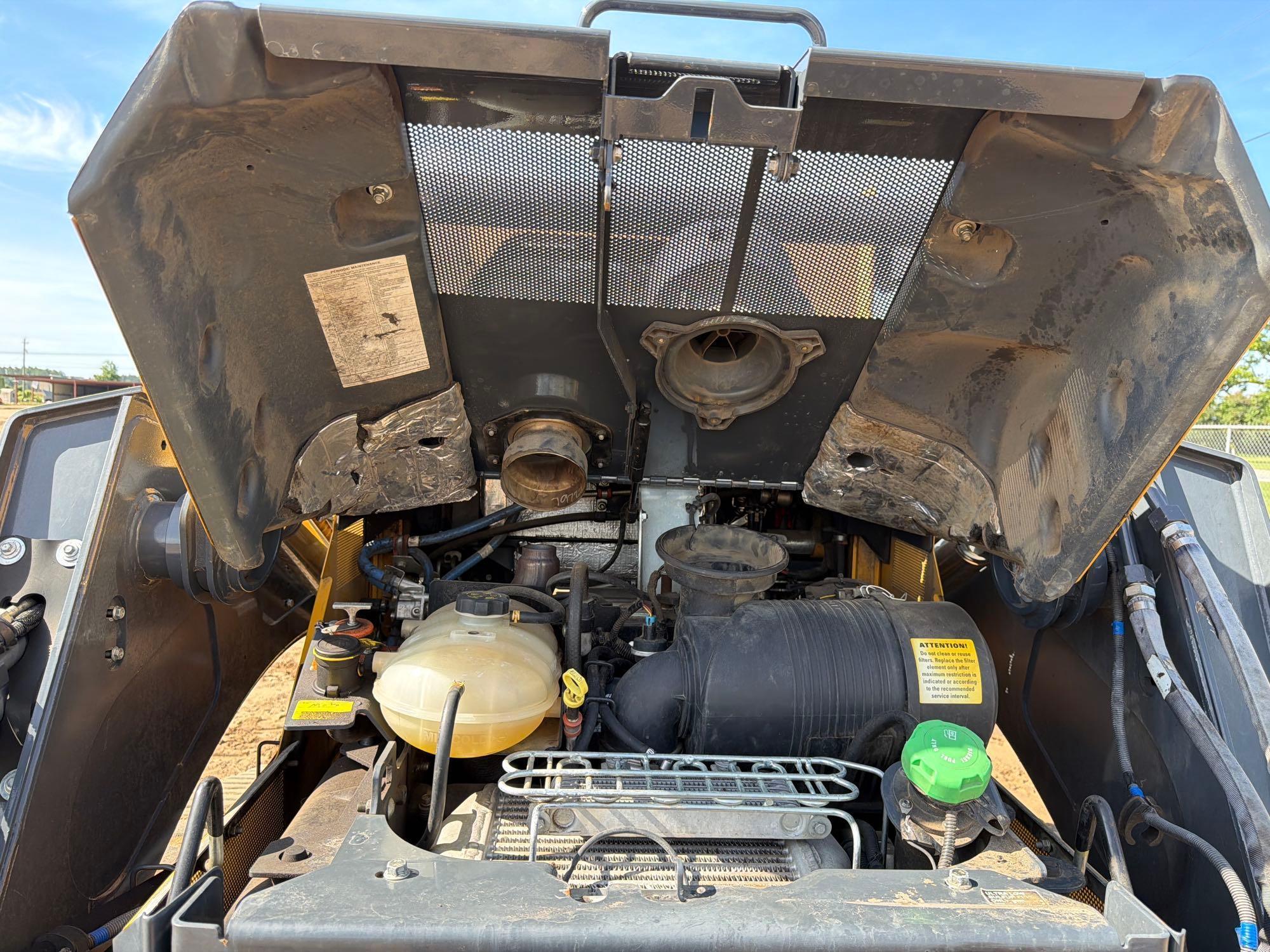 2022 John Deere 333