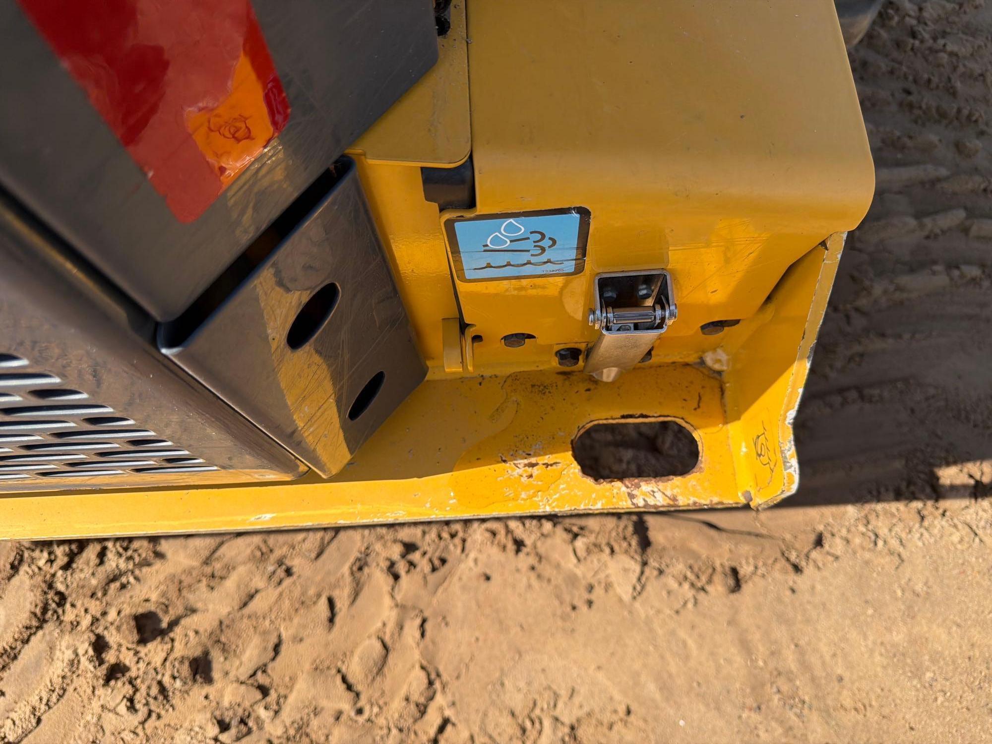 2022 John Deere 333