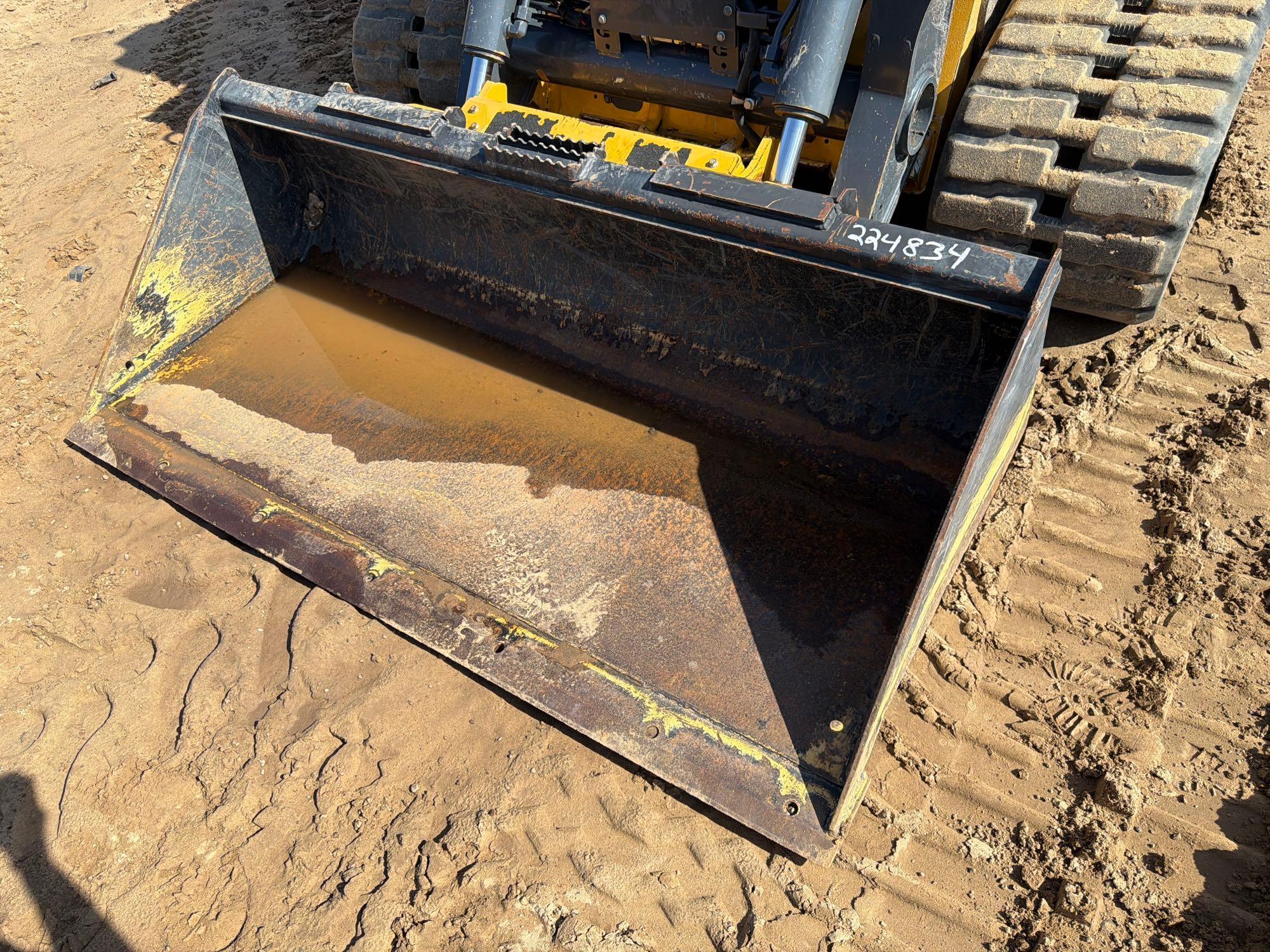 2022 John Deere 333