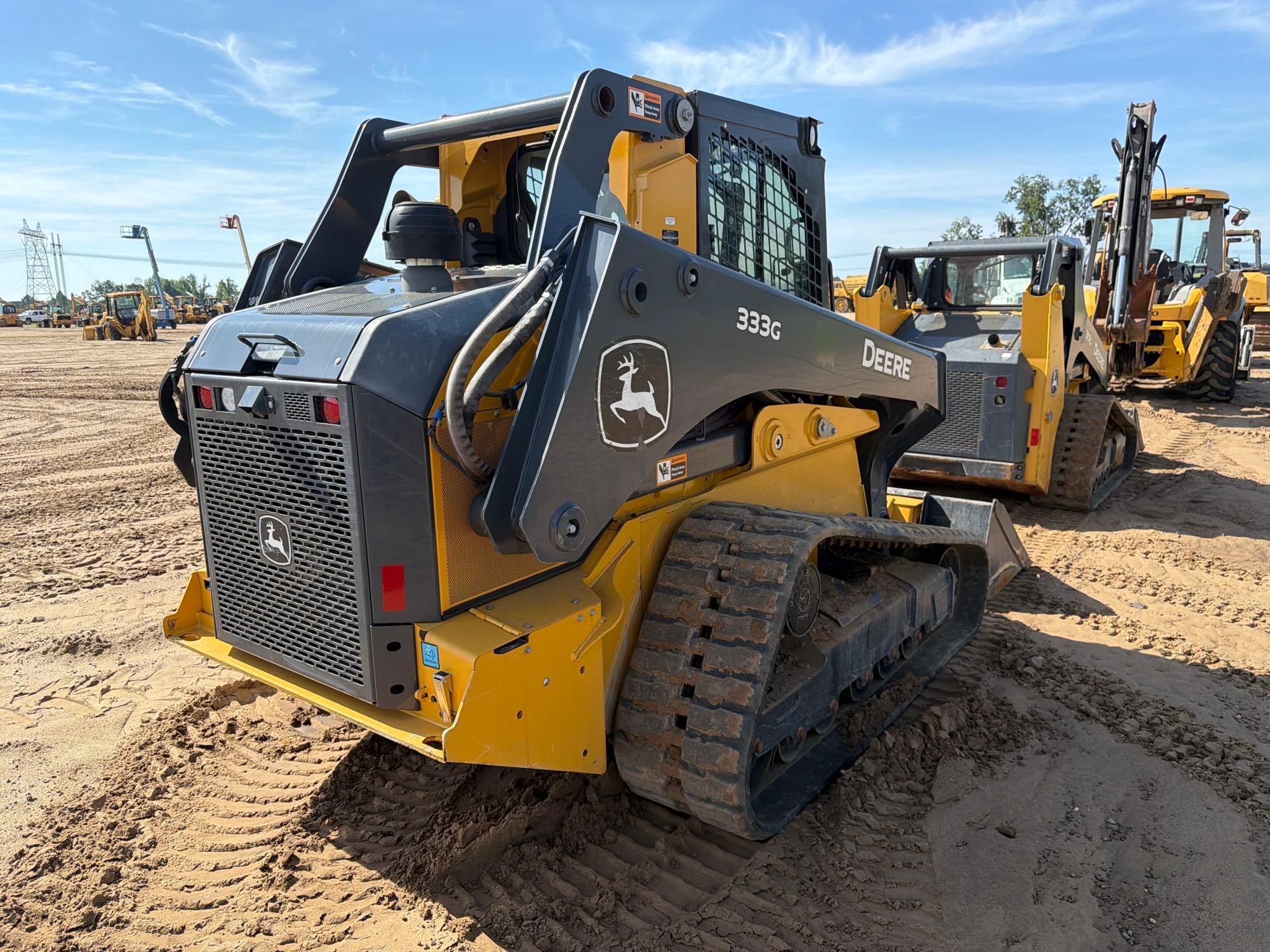 2022 John Deere 333