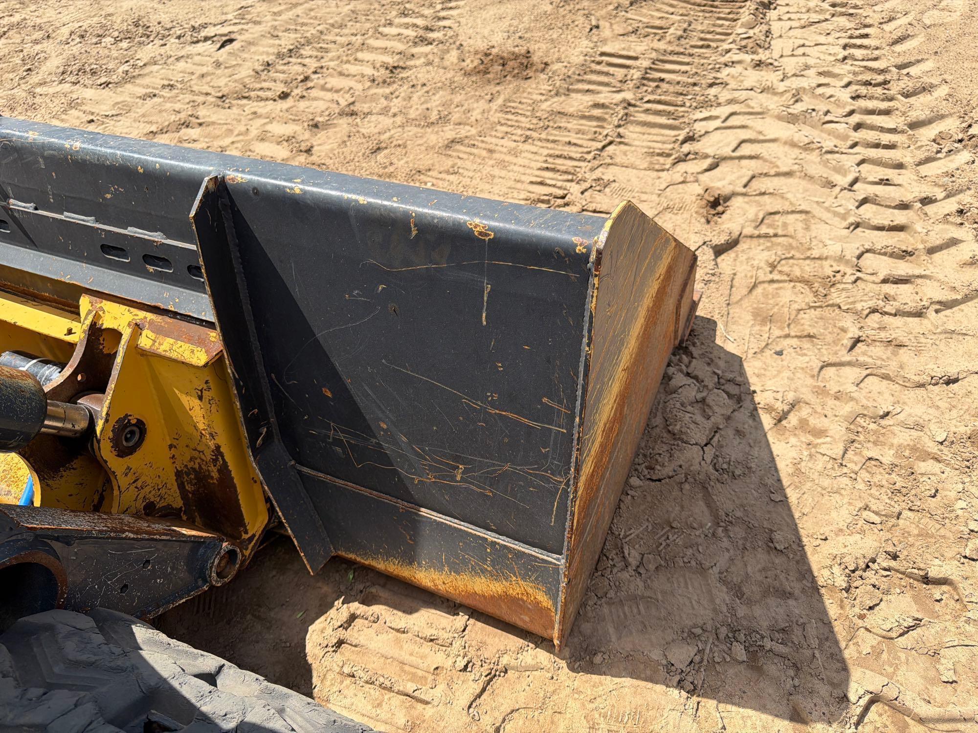 2022 John Deere 333