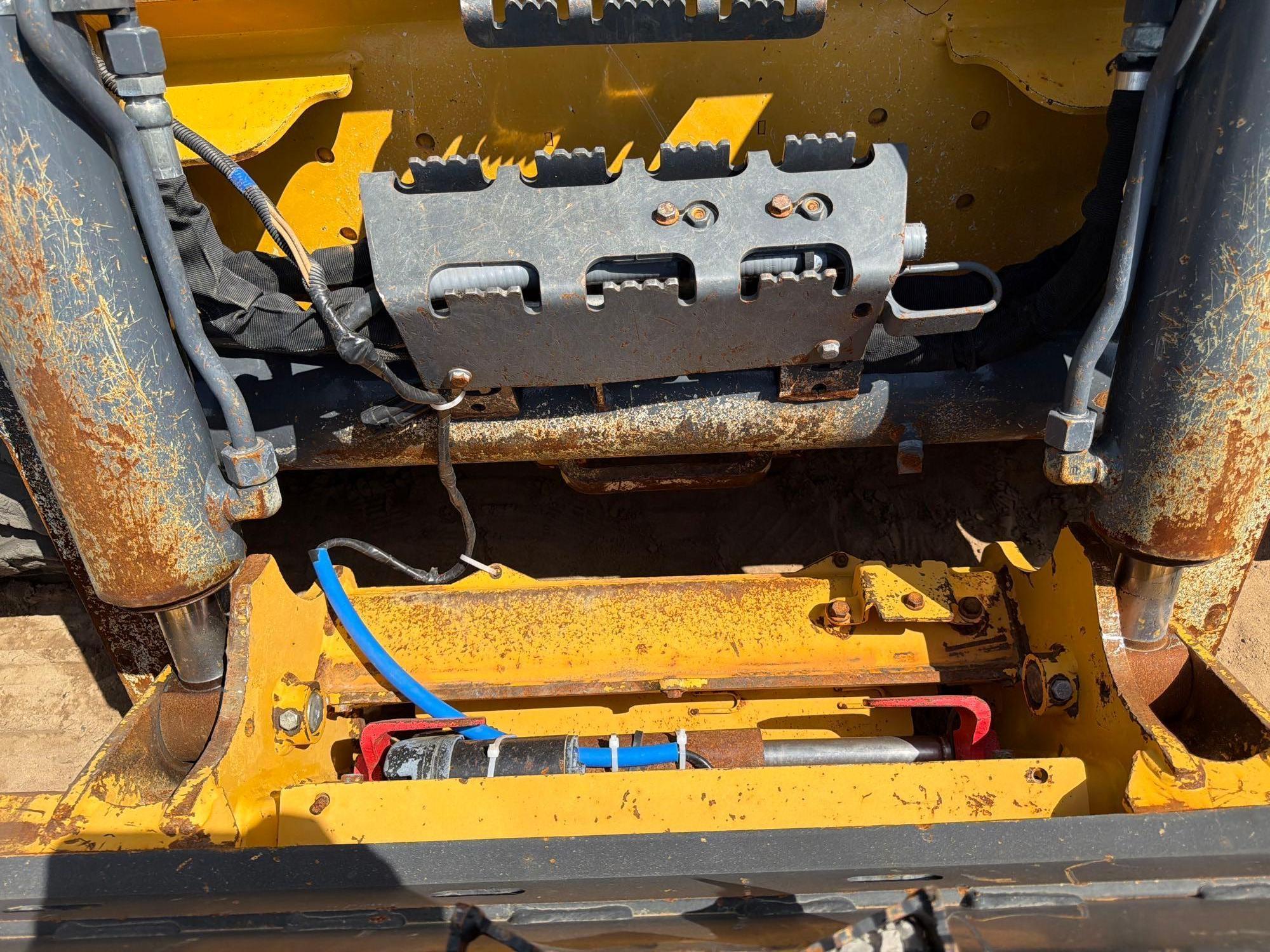 2022 John Deere 333