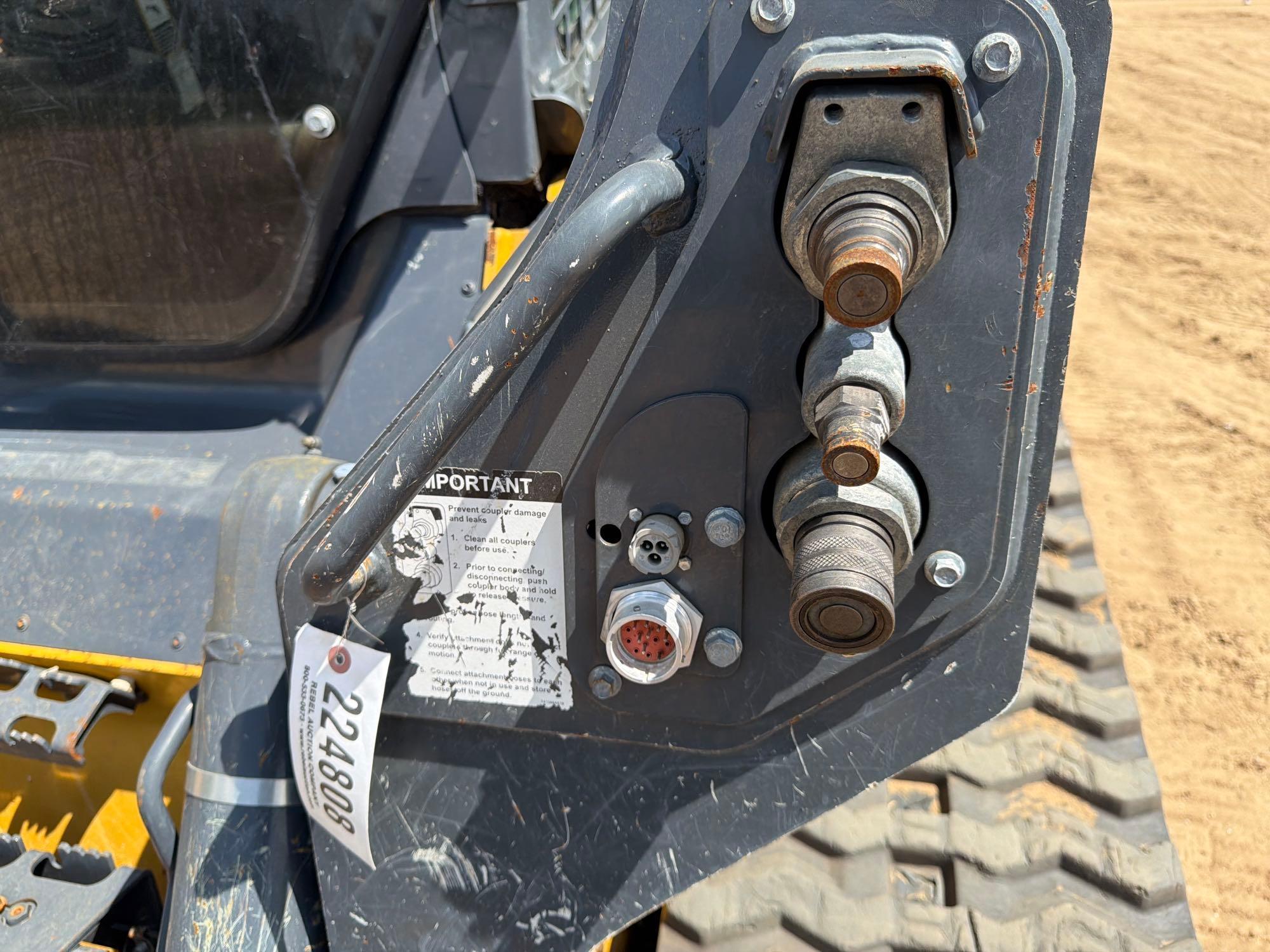 2022 John Deere 333
