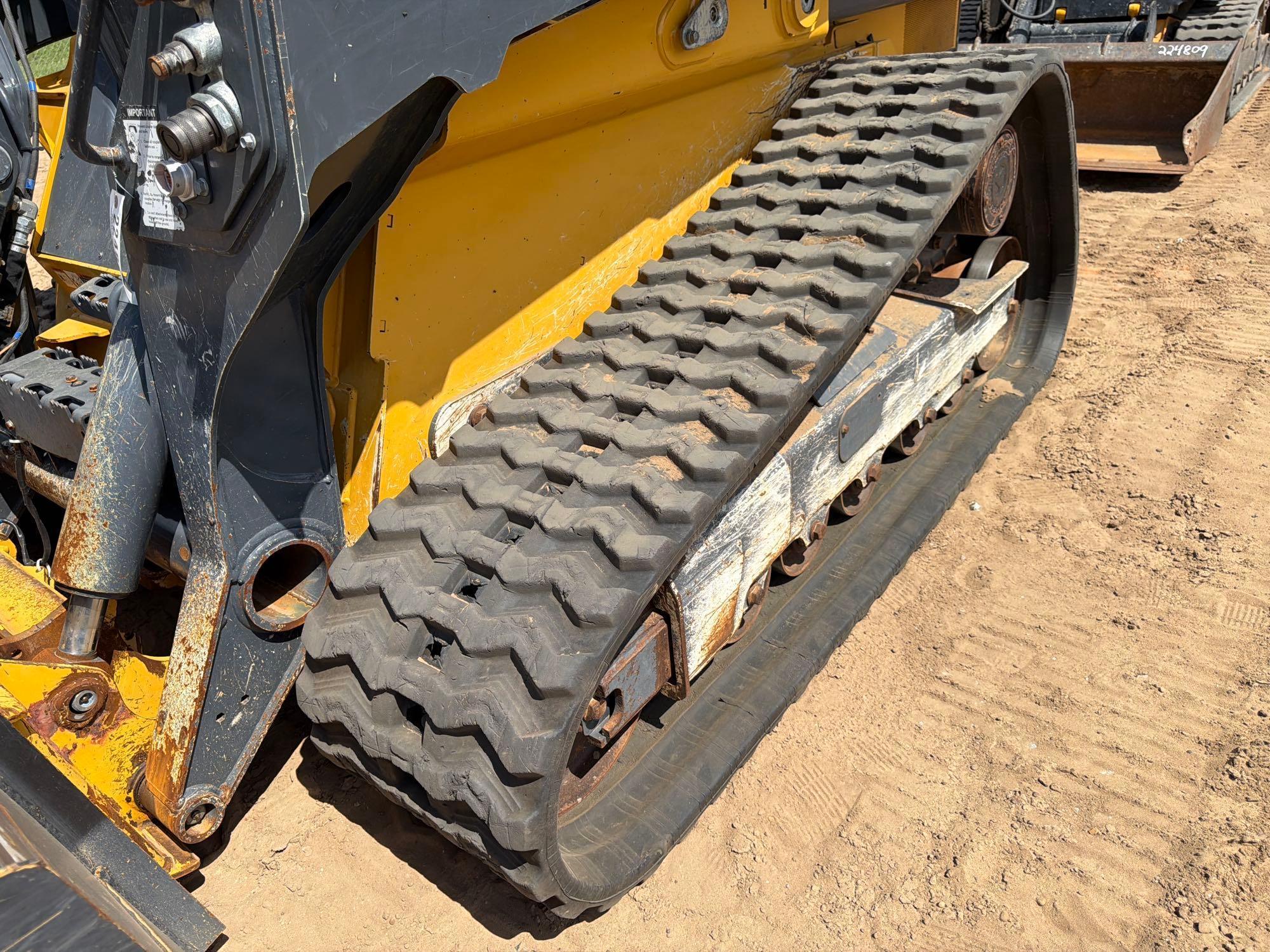 2022 John Deere 333