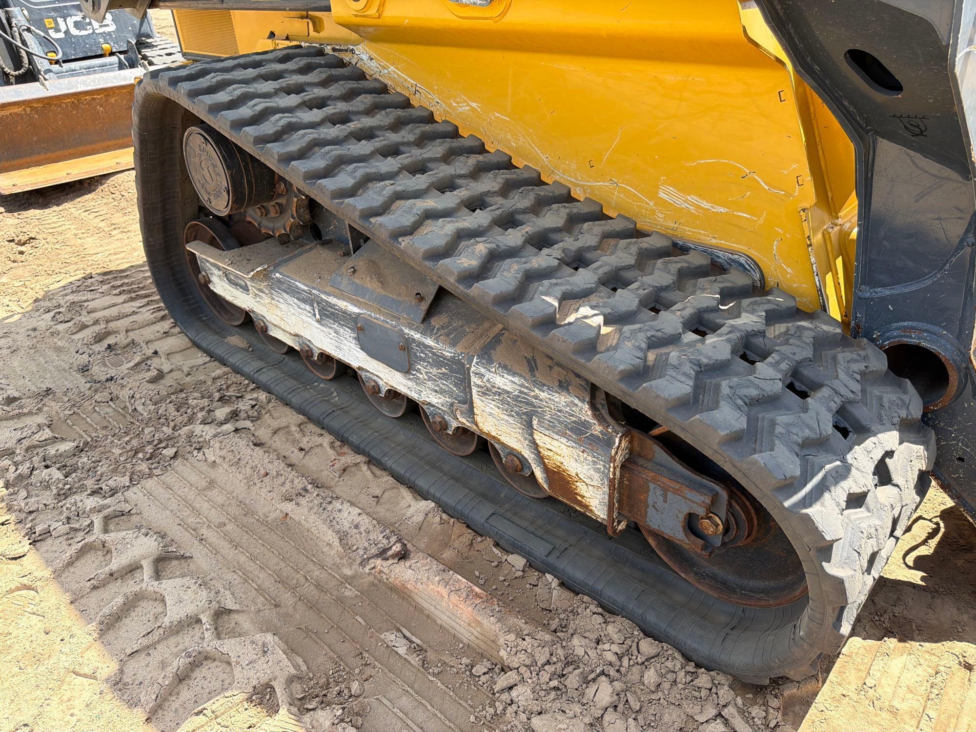2022 John Deere 333