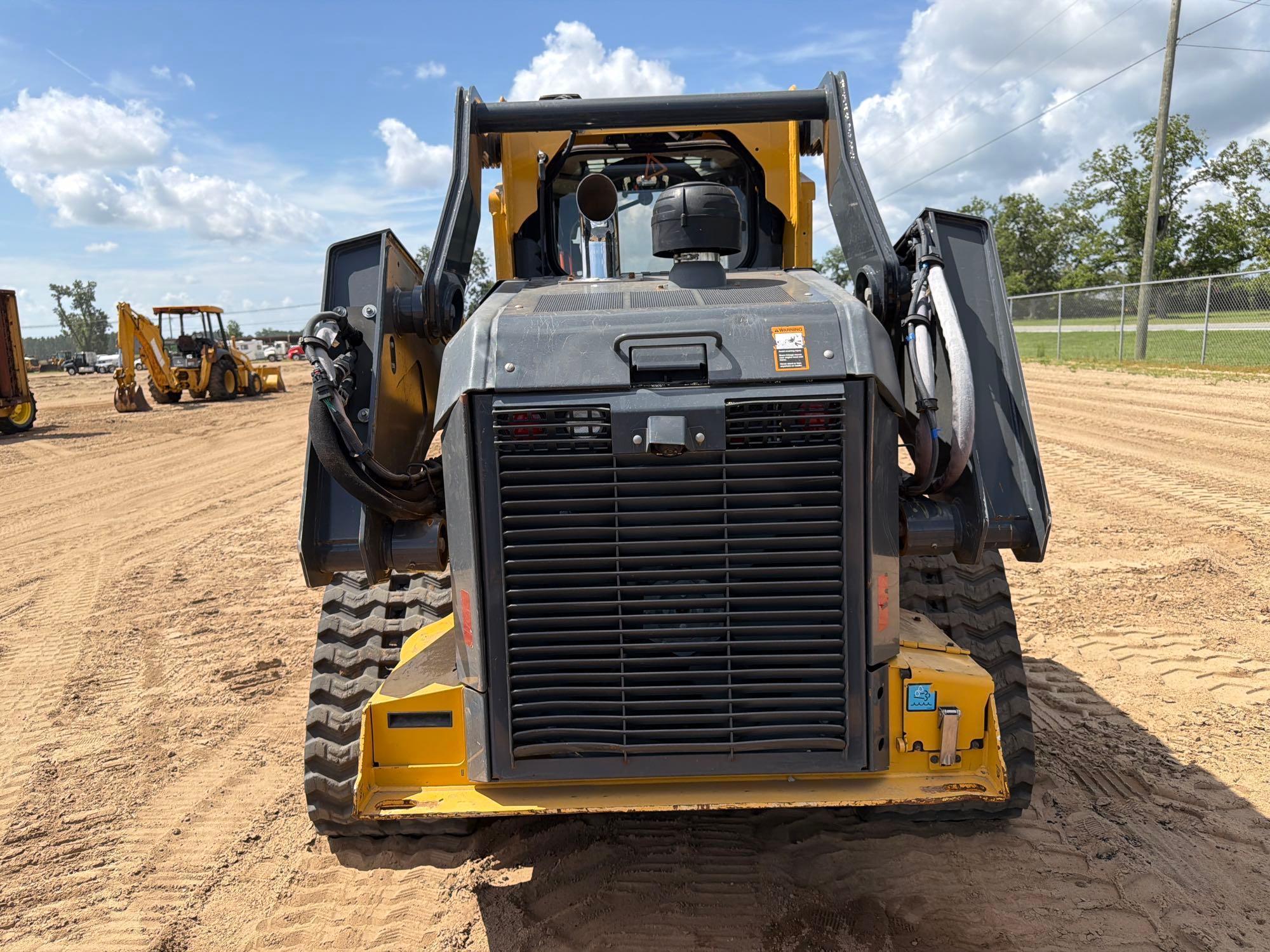 2022 John Deere 333