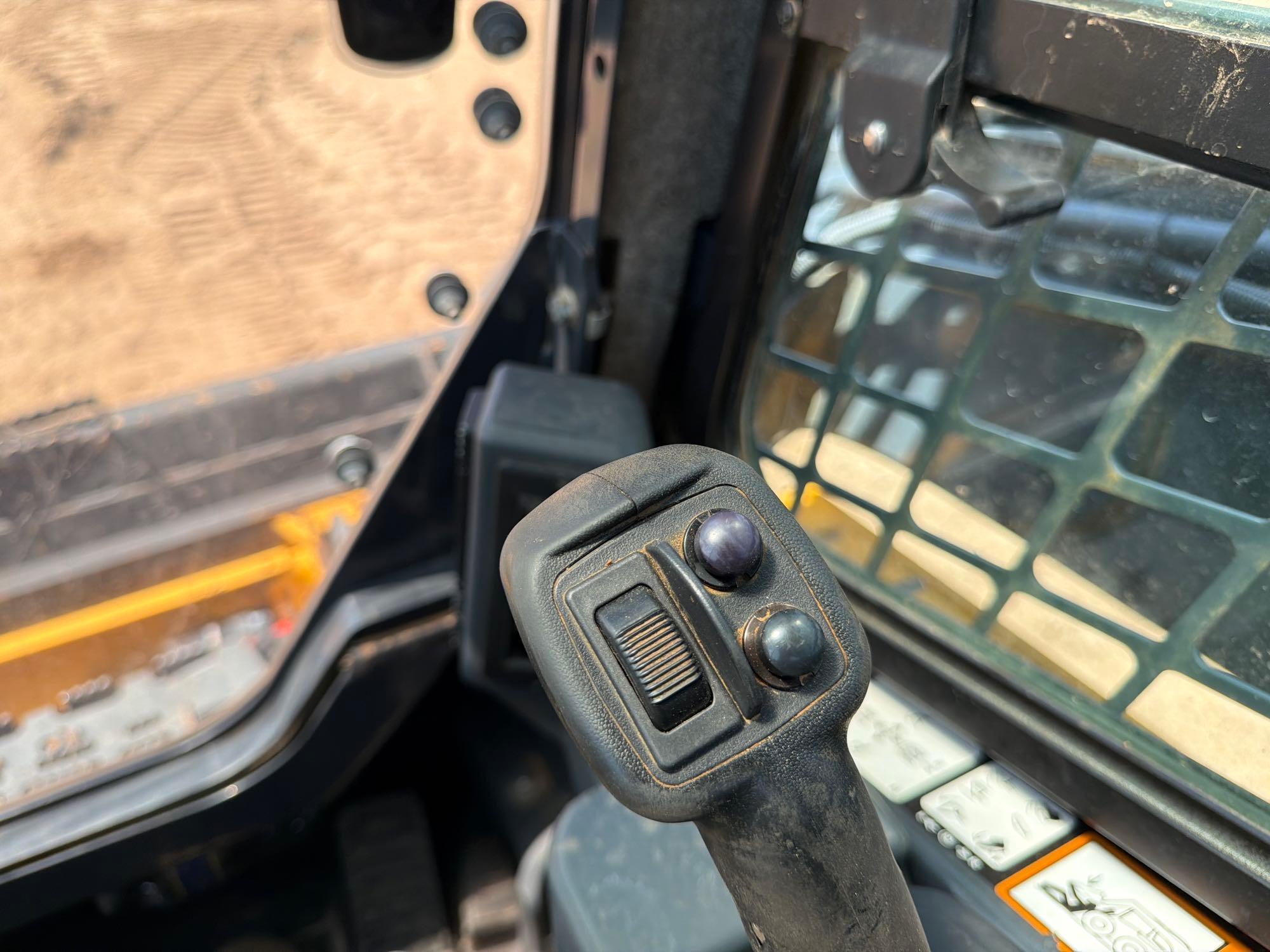 2022 John Deere 333